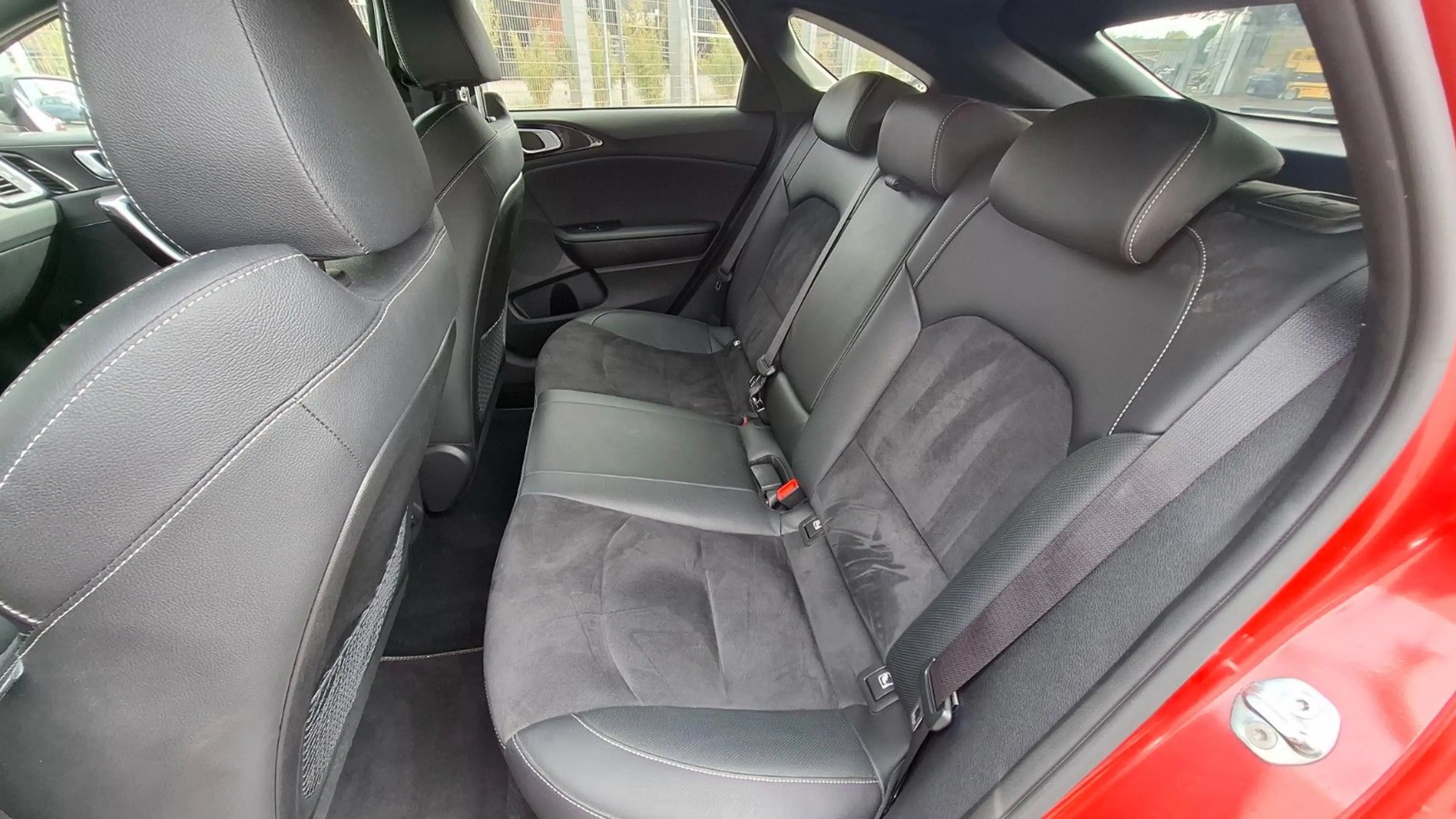 Kia ProCeed / pro_cee'd ProCeed GT-Line PANO AHK JBL SHZ LHZ MEMORY — photo 11