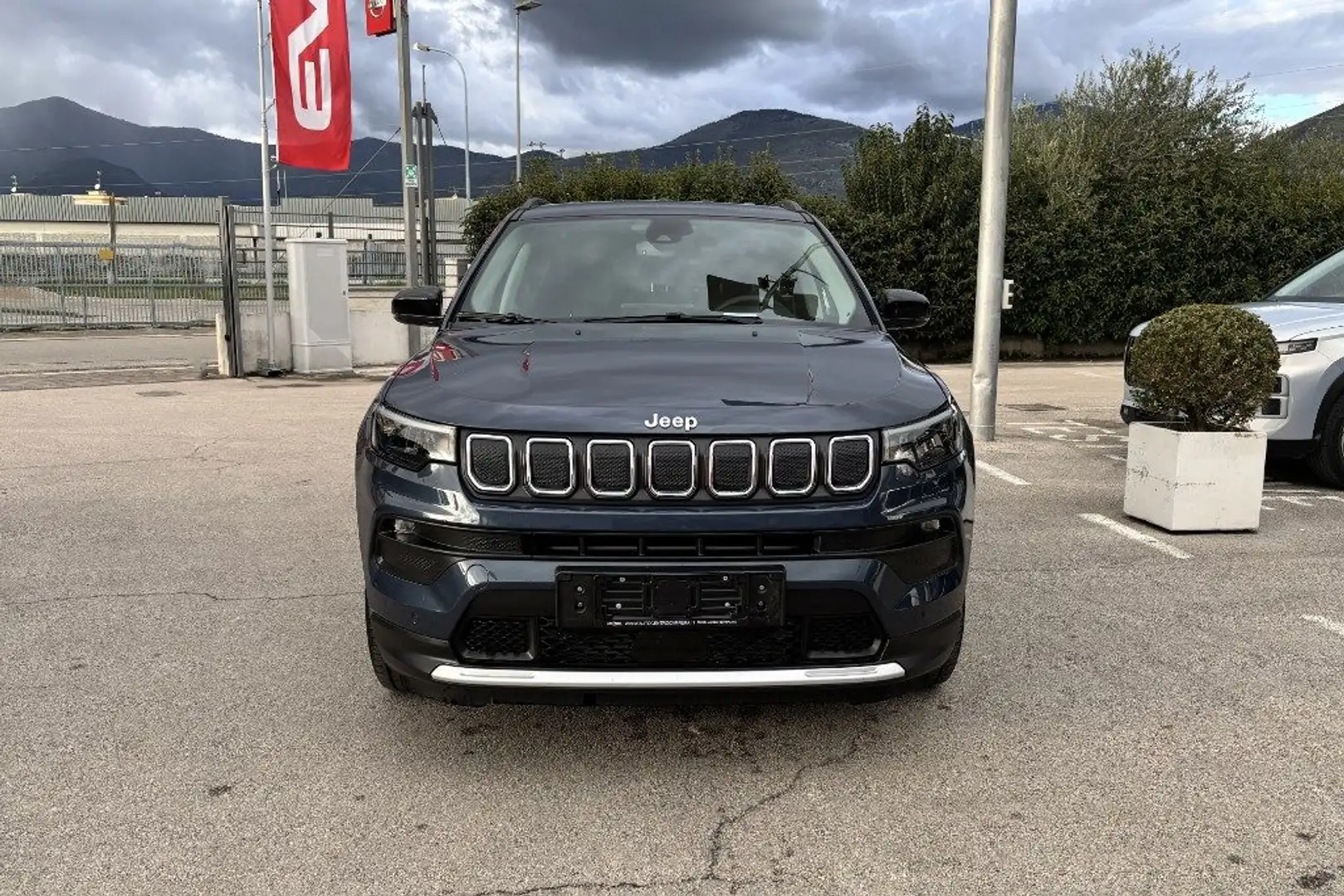 Jeep Compass 1.6 Multijet II 2WD Limited Blau - 2