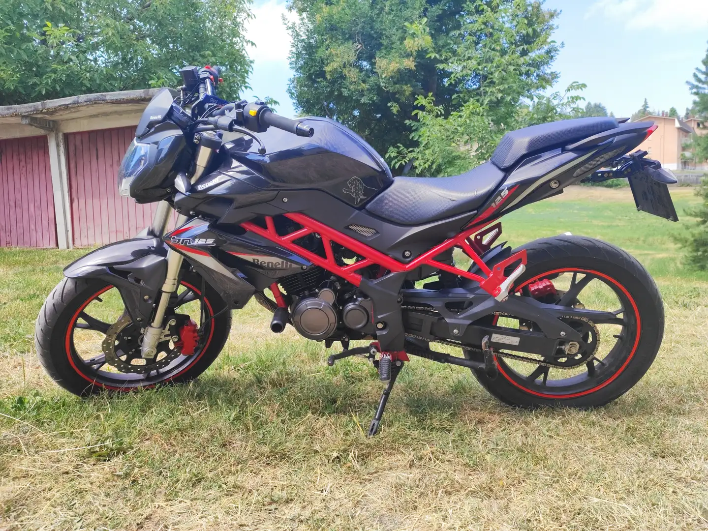 Benelli BN 125 Nero - 1