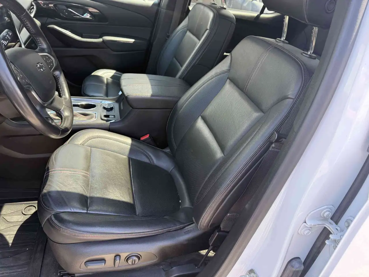Chevrolet Traverse снимка Chevrolet Traverse