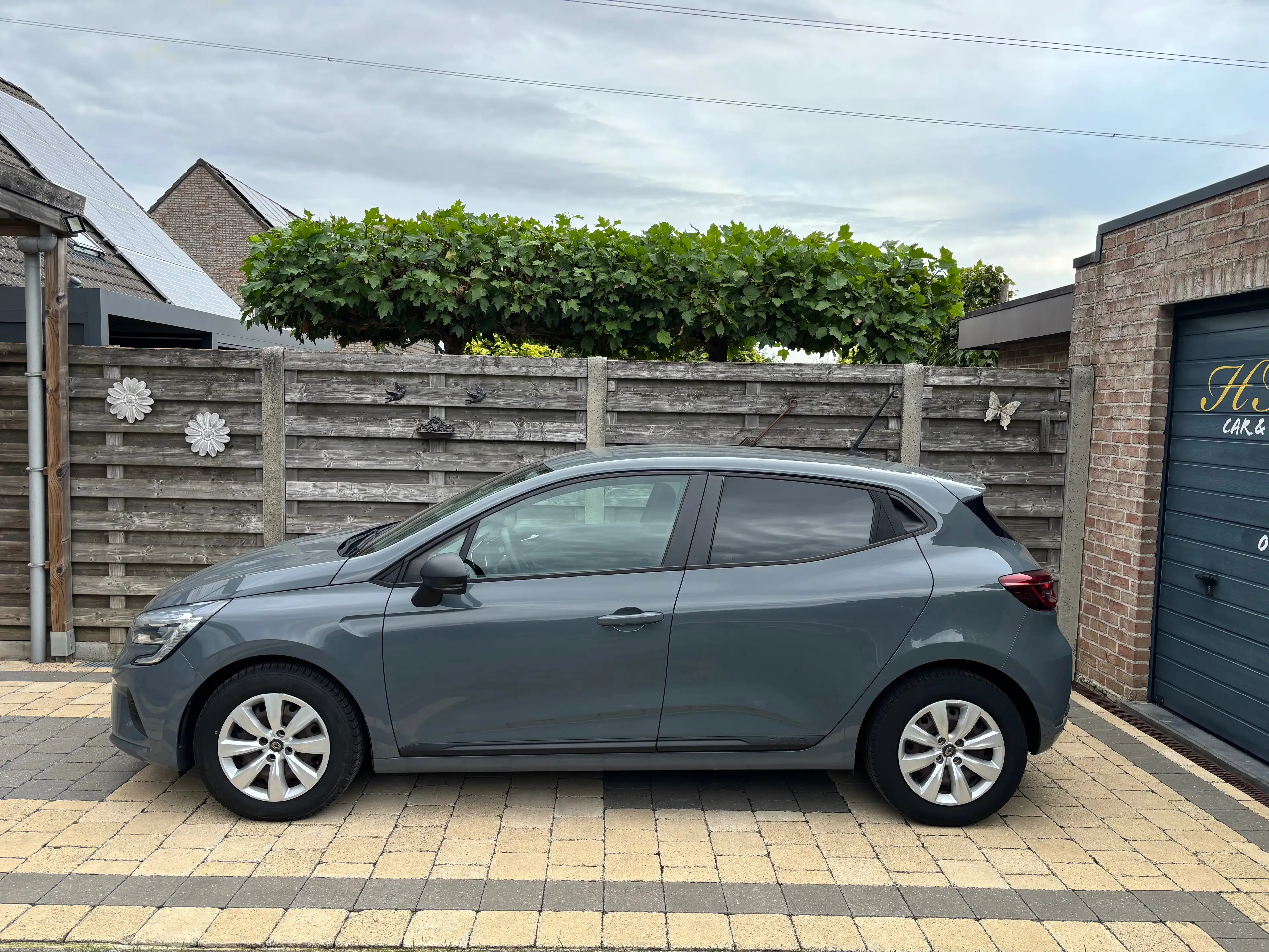 Renault Clio Clio 1.0 Sce zen 75 — photo 2