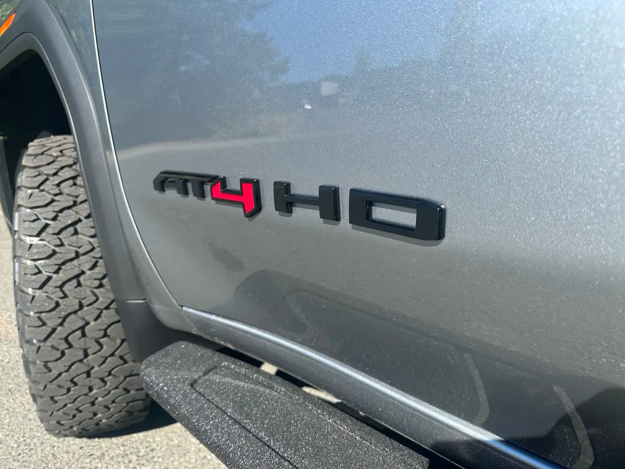 GMC Sierra 3500HD снимка GMC Sierra 3500HD