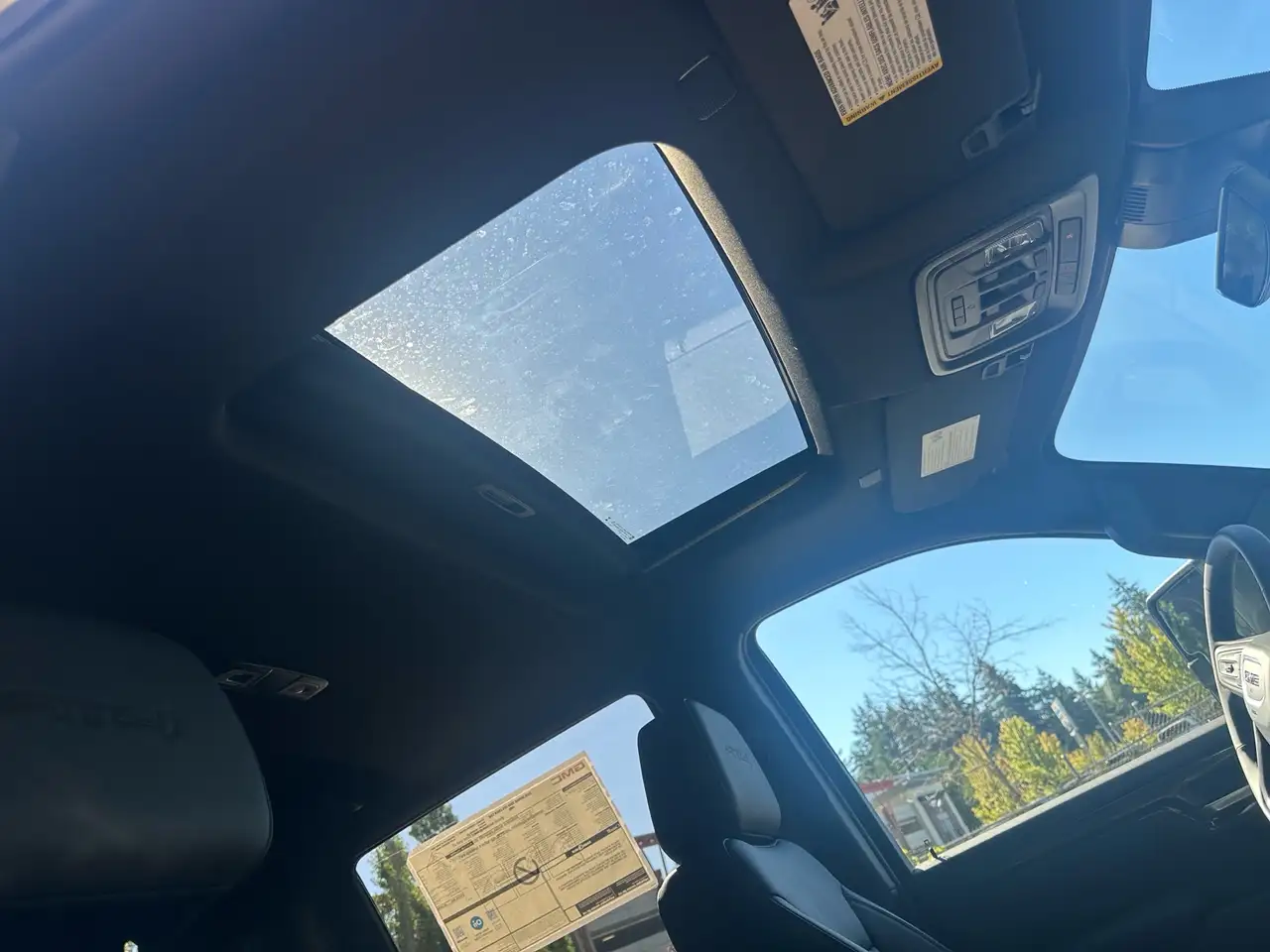 GMC Sierra 3500HD снимка GMC Sierra 3500HD