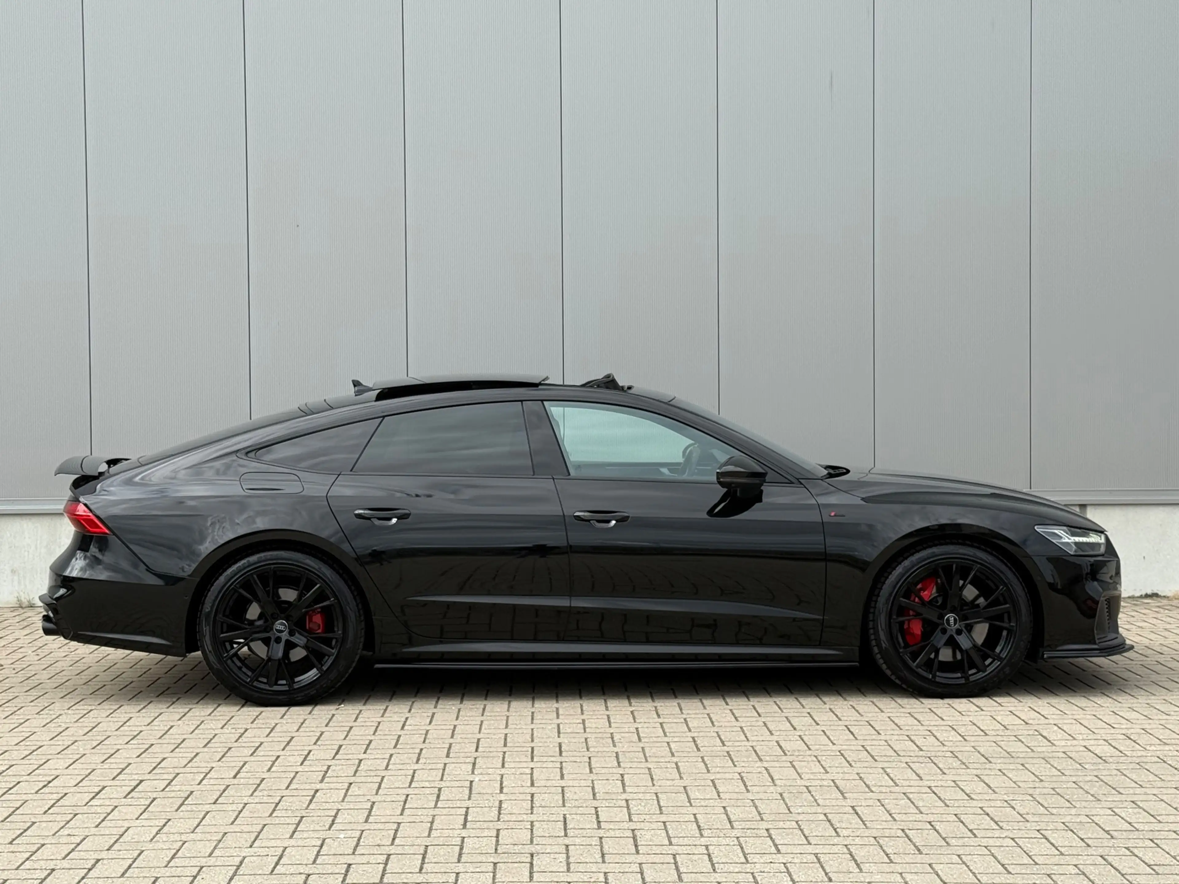 Audi A7 Sportback 55 TFSI quattro S Line MAXTON PANO — photo 4