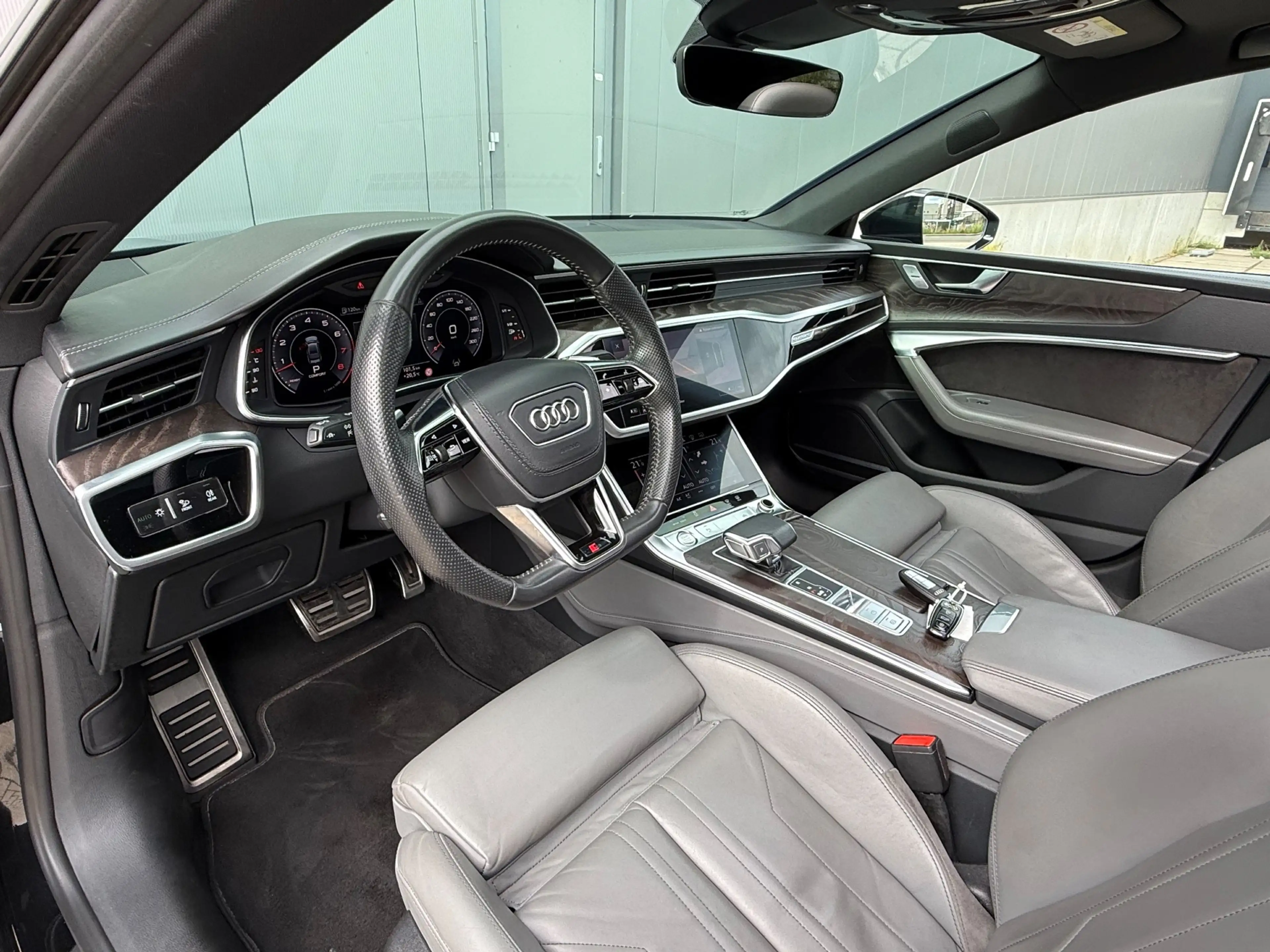 Audi A7 Sportback 55 TFSI quattro S Line MAXTON PANO — photo 10