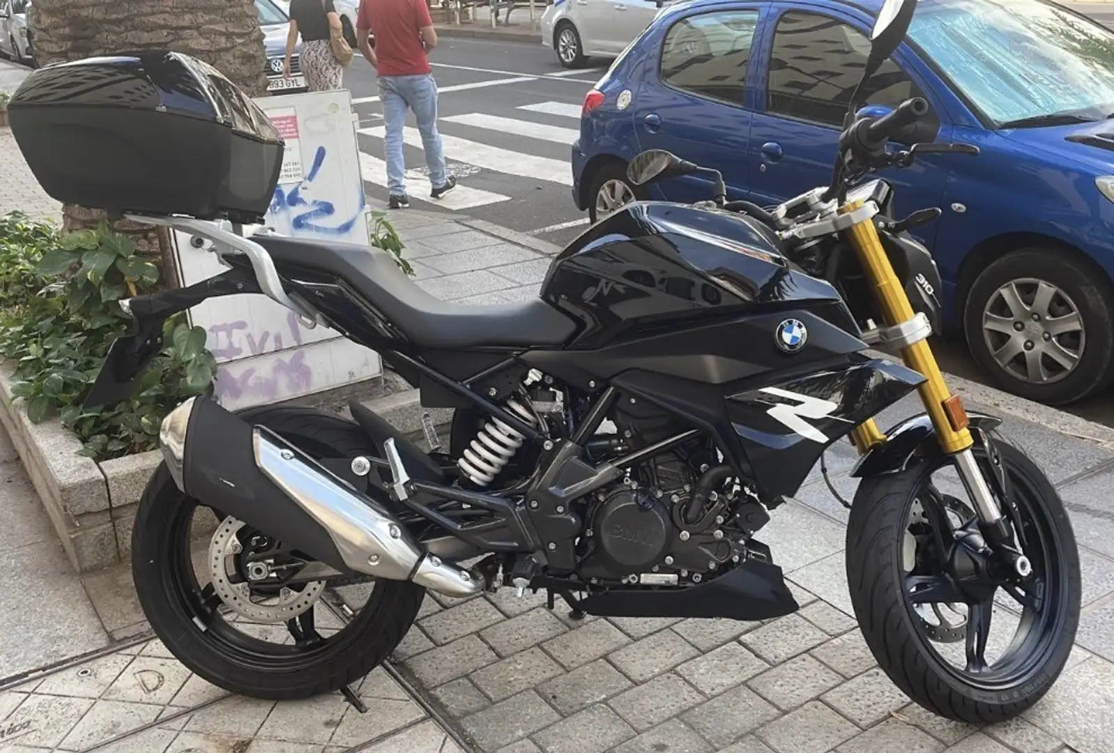 BMW G 310 R Baul Oficial Bmw - 1