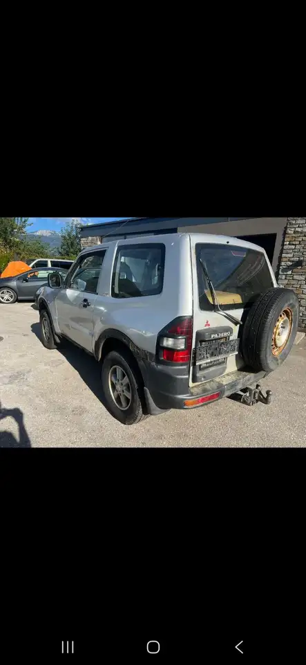 Mitsubishi Pajero GL 2,5 TD, foto 3