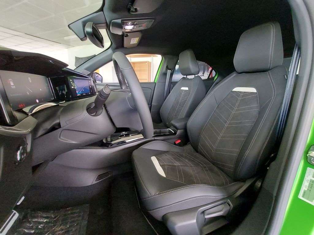 Opel Mokka E