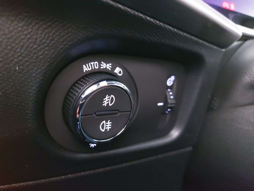 Opel Mokka E