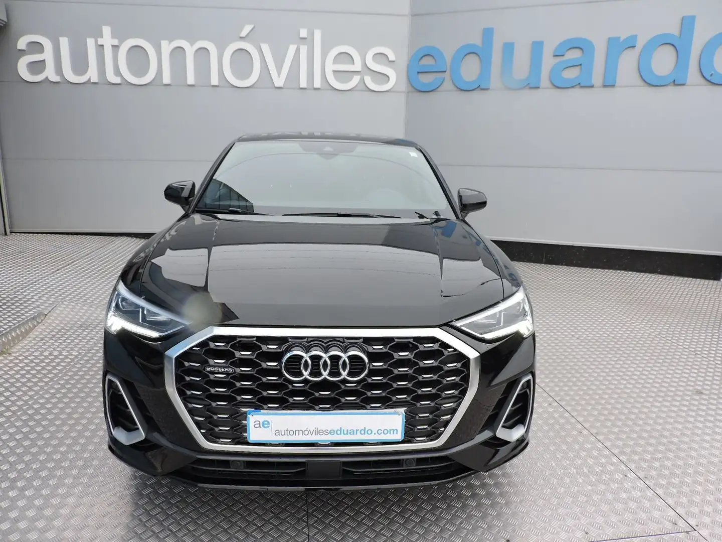 Audi Q3 Sportback 40 TDI S line quattro S tronic Negro - 2