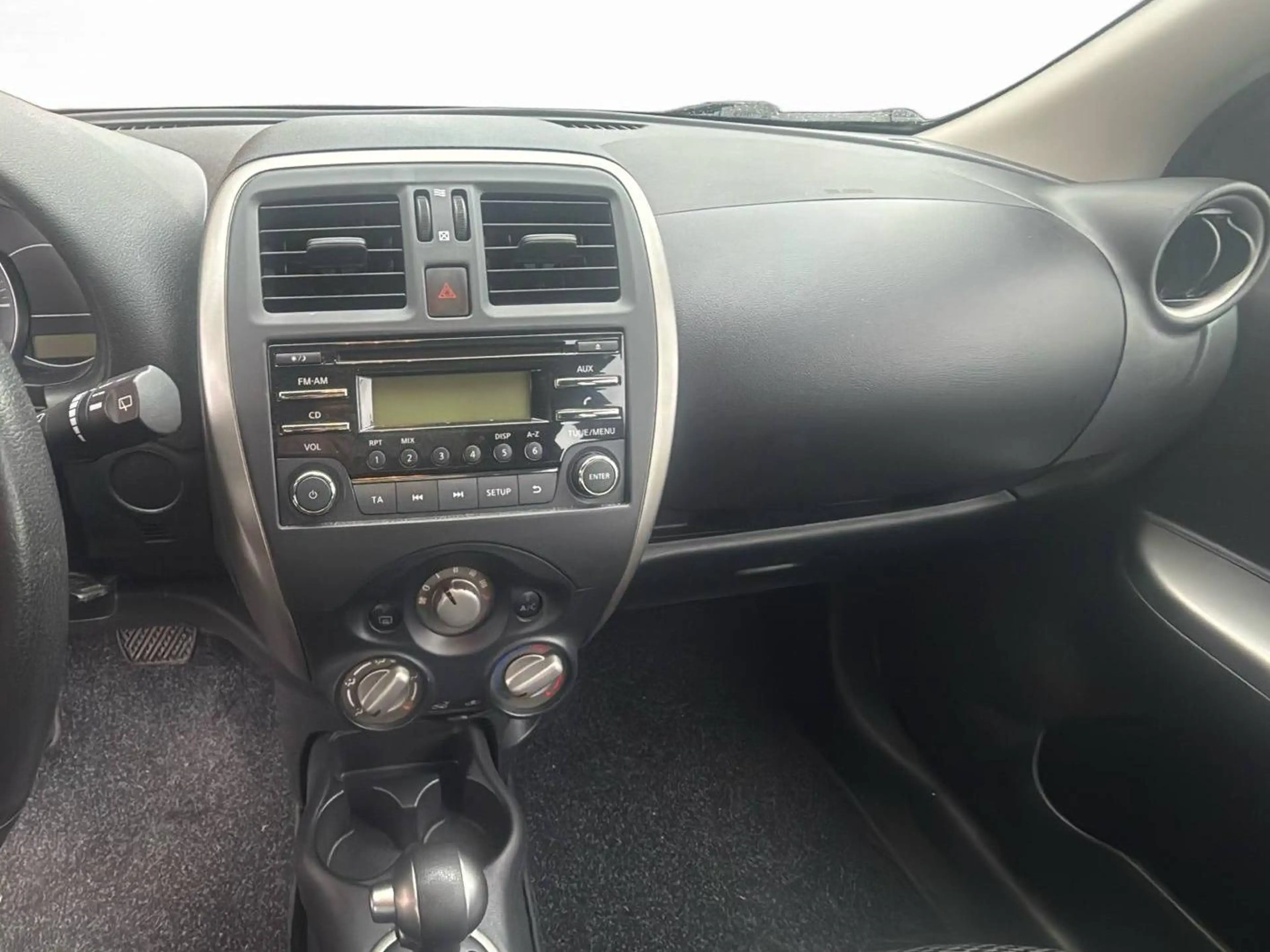 Nissan Micra Micra 1.2i Acenta CVT — photo 14