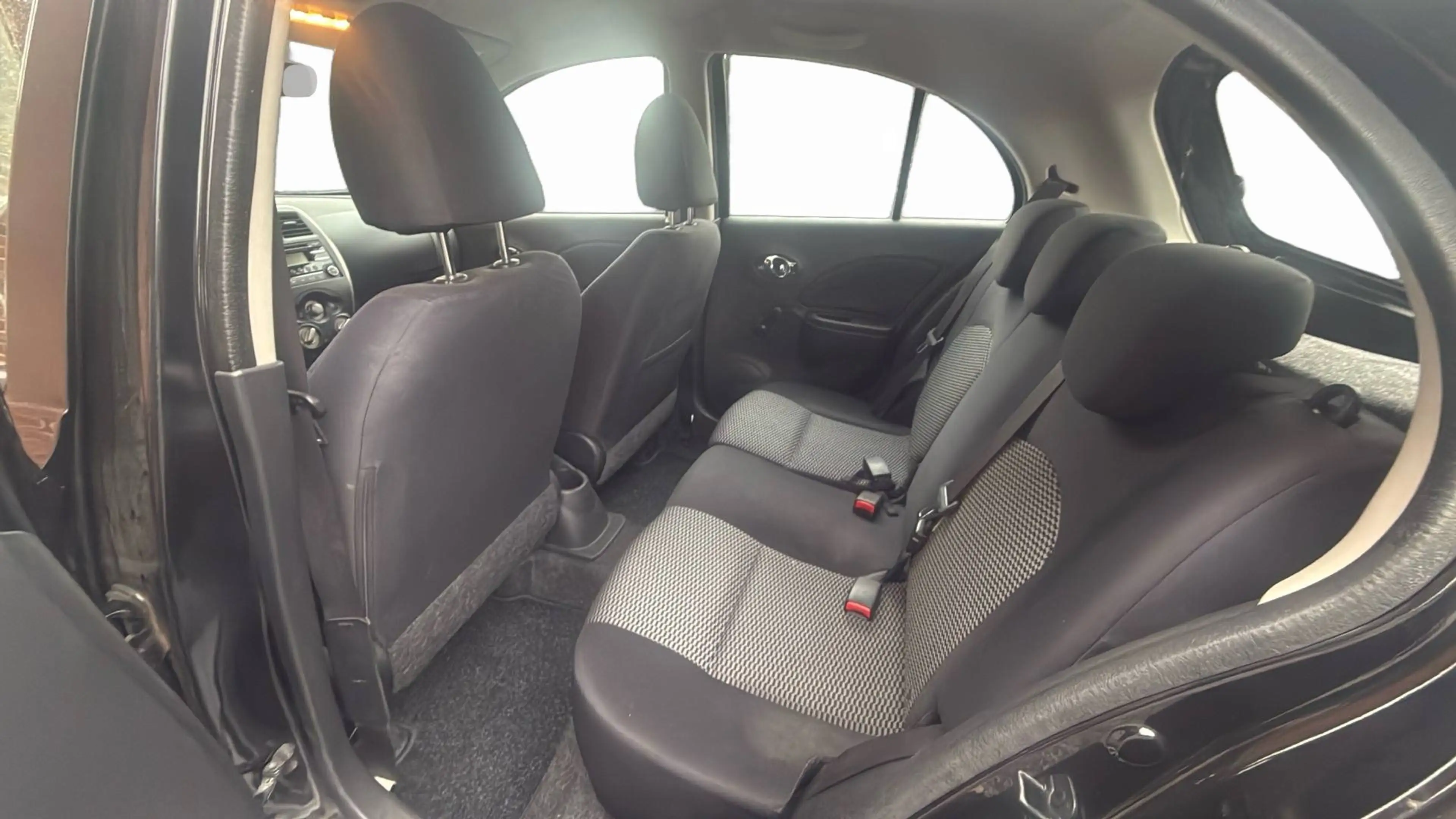 Nissan Micra Micra 1.2i Acenta CVT — photo 12