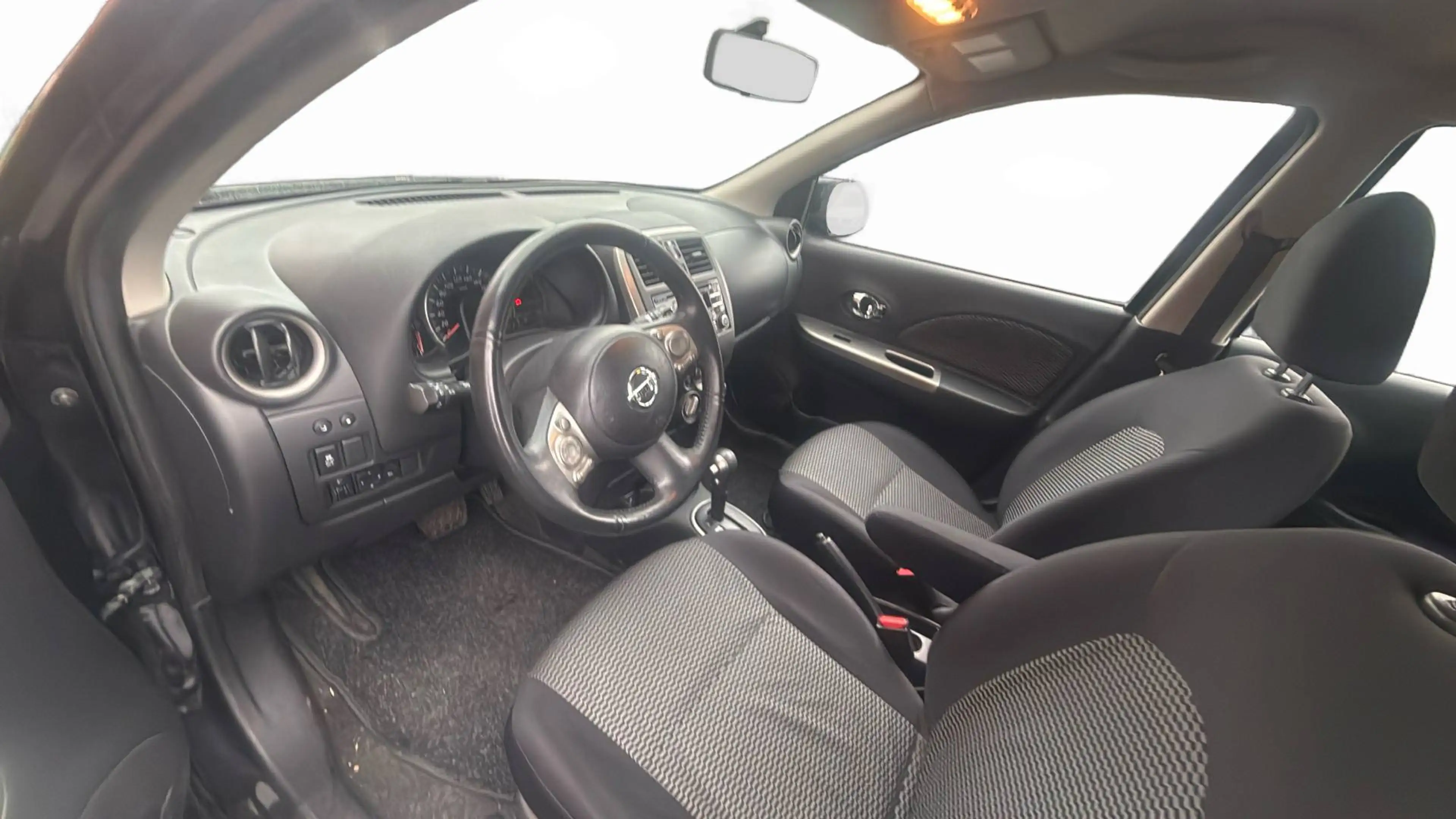 Nissan Micra Micra 1.2i Acenta CVT — photo 13