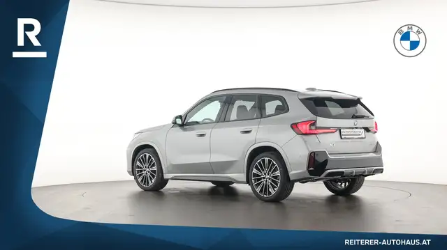 BMW X1 view 4