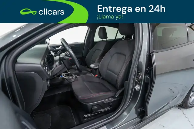 Ford Focus view 14