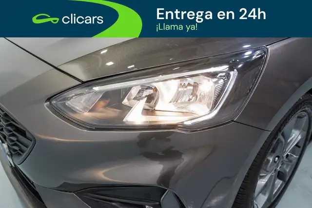 Ford Focus view 10