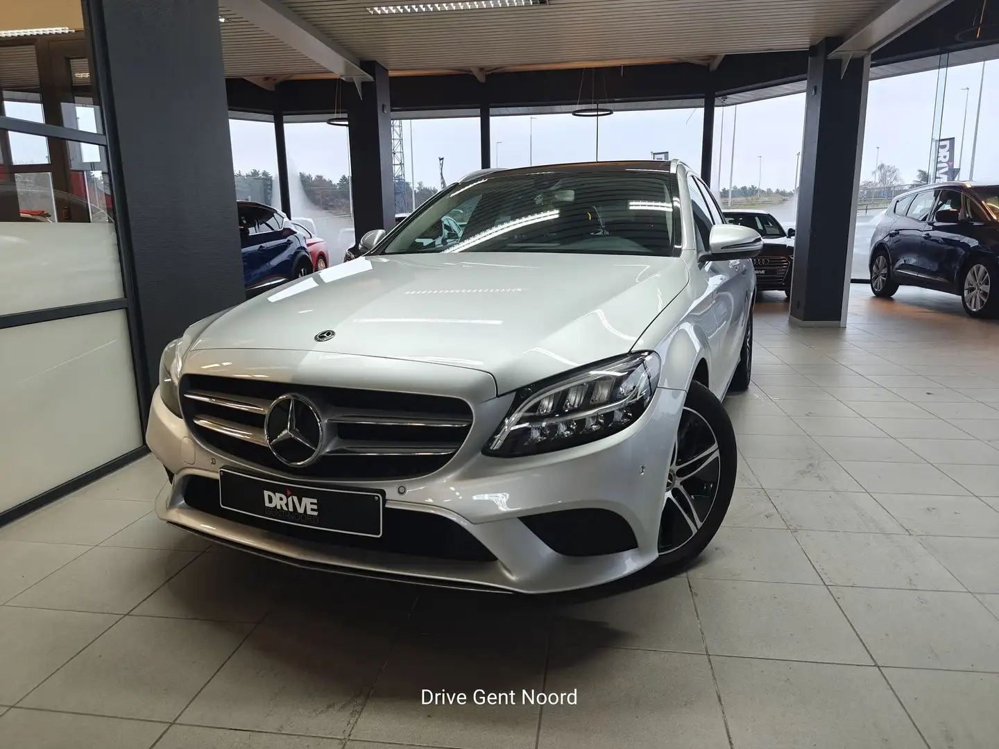 Mercedes-Benz C 180 d *Pano dak/Verw.zetels/Leder/Camera* Silber - 2