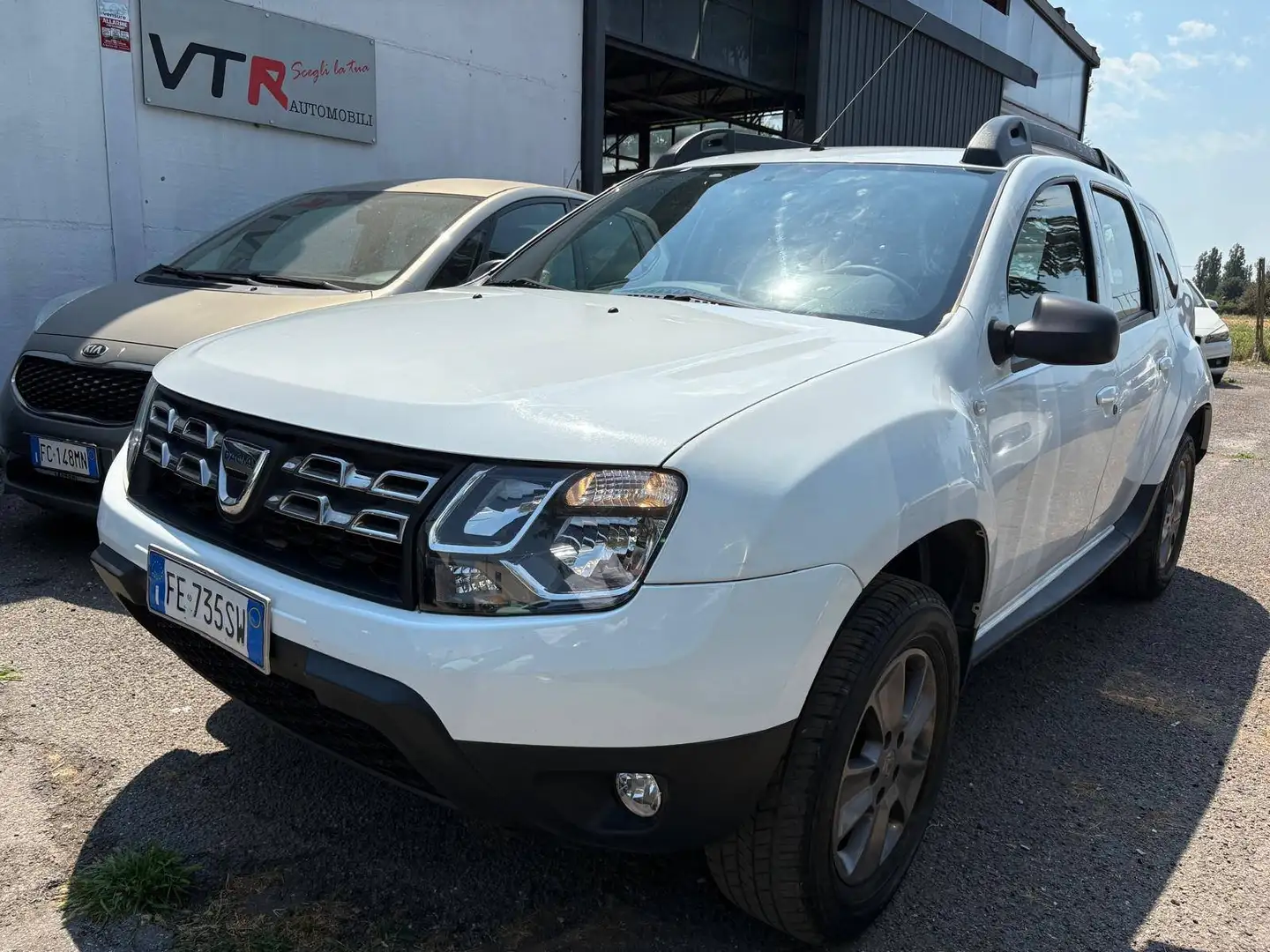 Dacia Duster Duster 1.6 Laureate 4x2 GPL Bianco - 1