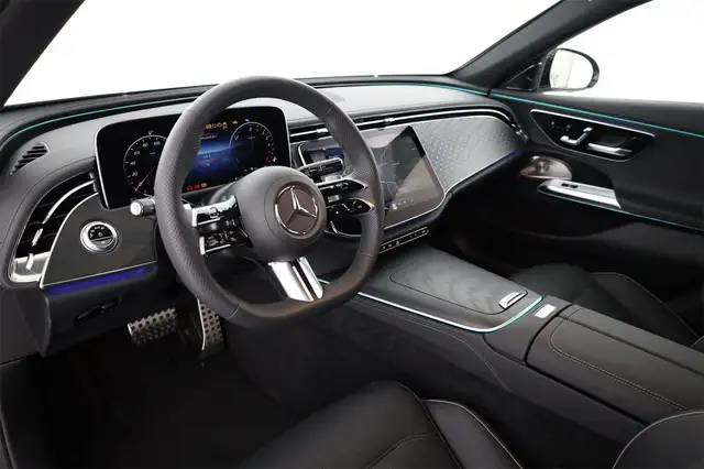Mercedes-Benz E 300 de 4Matic AMG Line Burmester Digital Light Ansicht 11