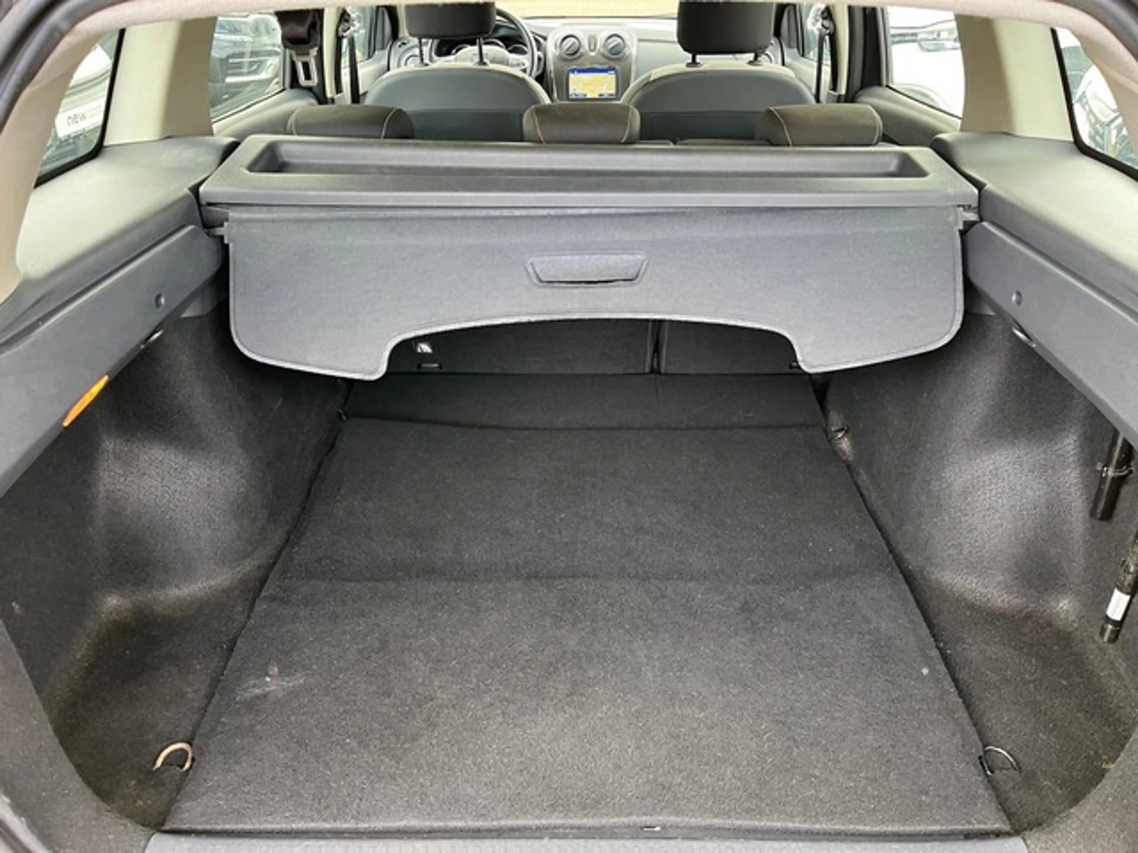 Dacia Logan Stepway — photo 6