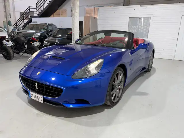 Ferrari California 4.3 V8 (4 plazas)