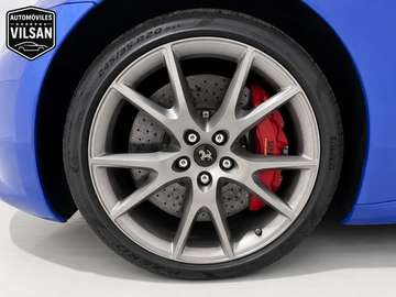 4.3 V8 (4 plazas)