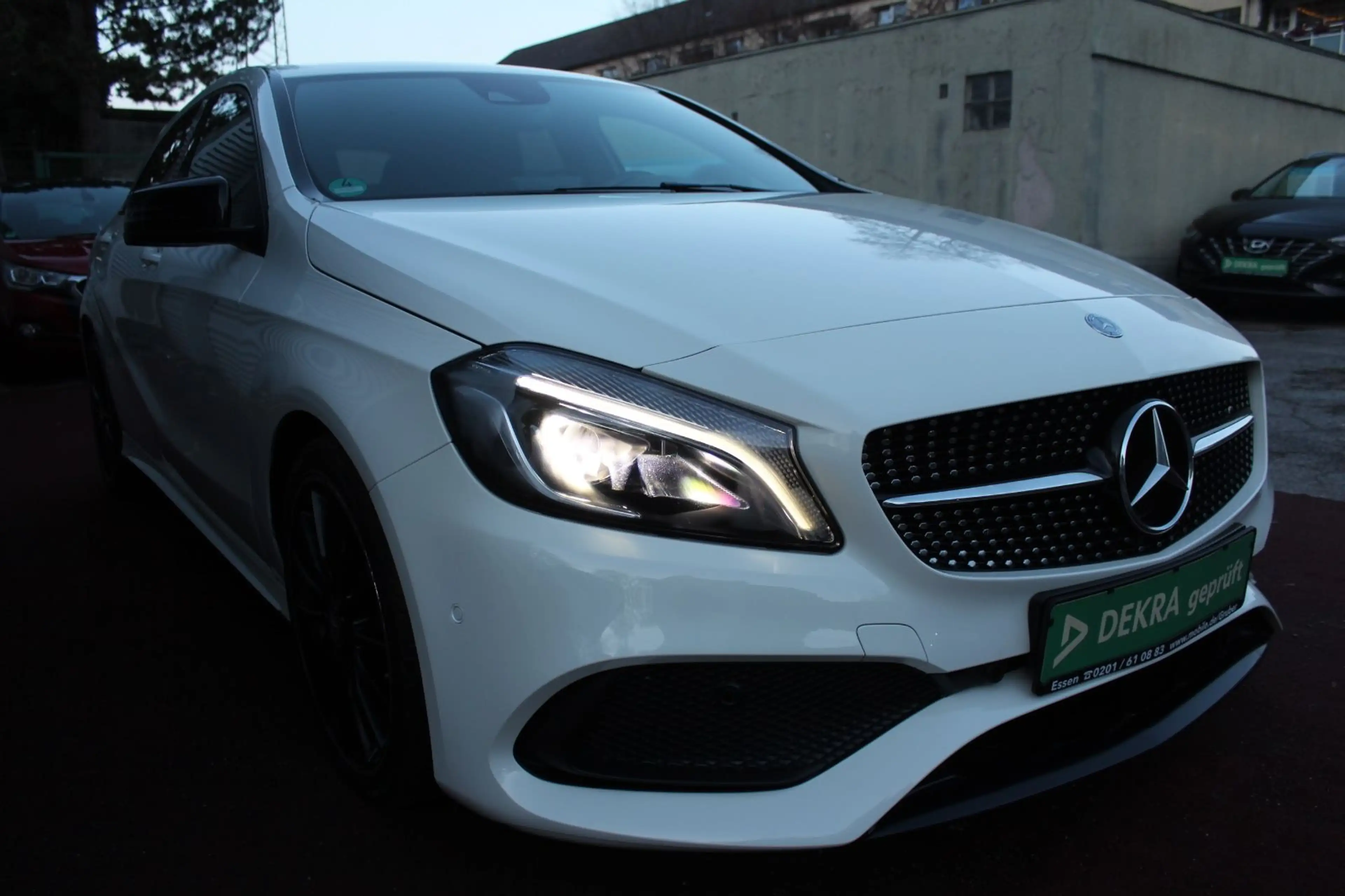 Mercedes-Benz A 200 EXCLUSIV PAKET AMG-LINE NIGHT LEDER NAVI — photo 2