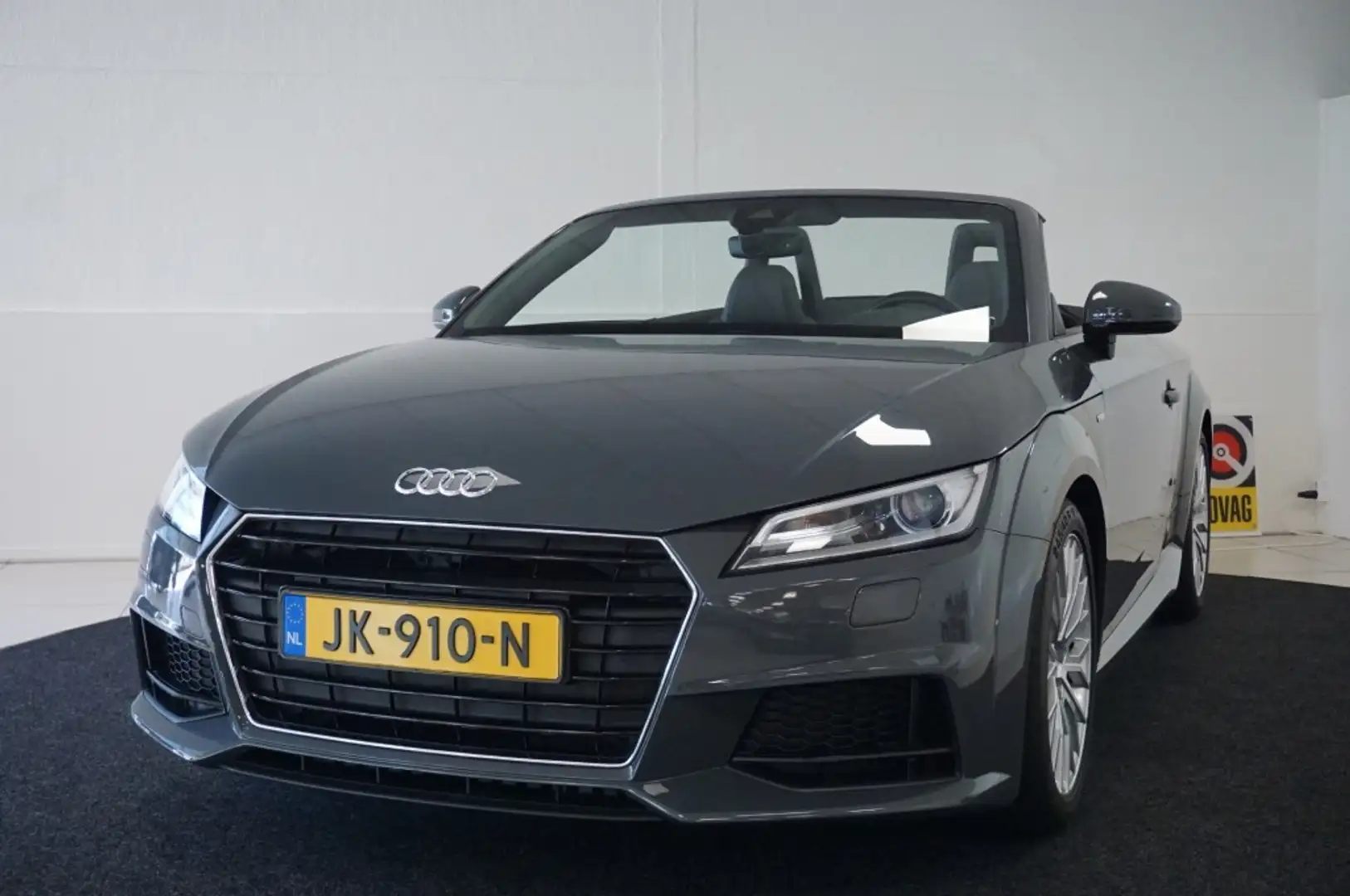 Audi TT 2.0 TFSI S-Line roadster Virtual alcantara Gris - 2
