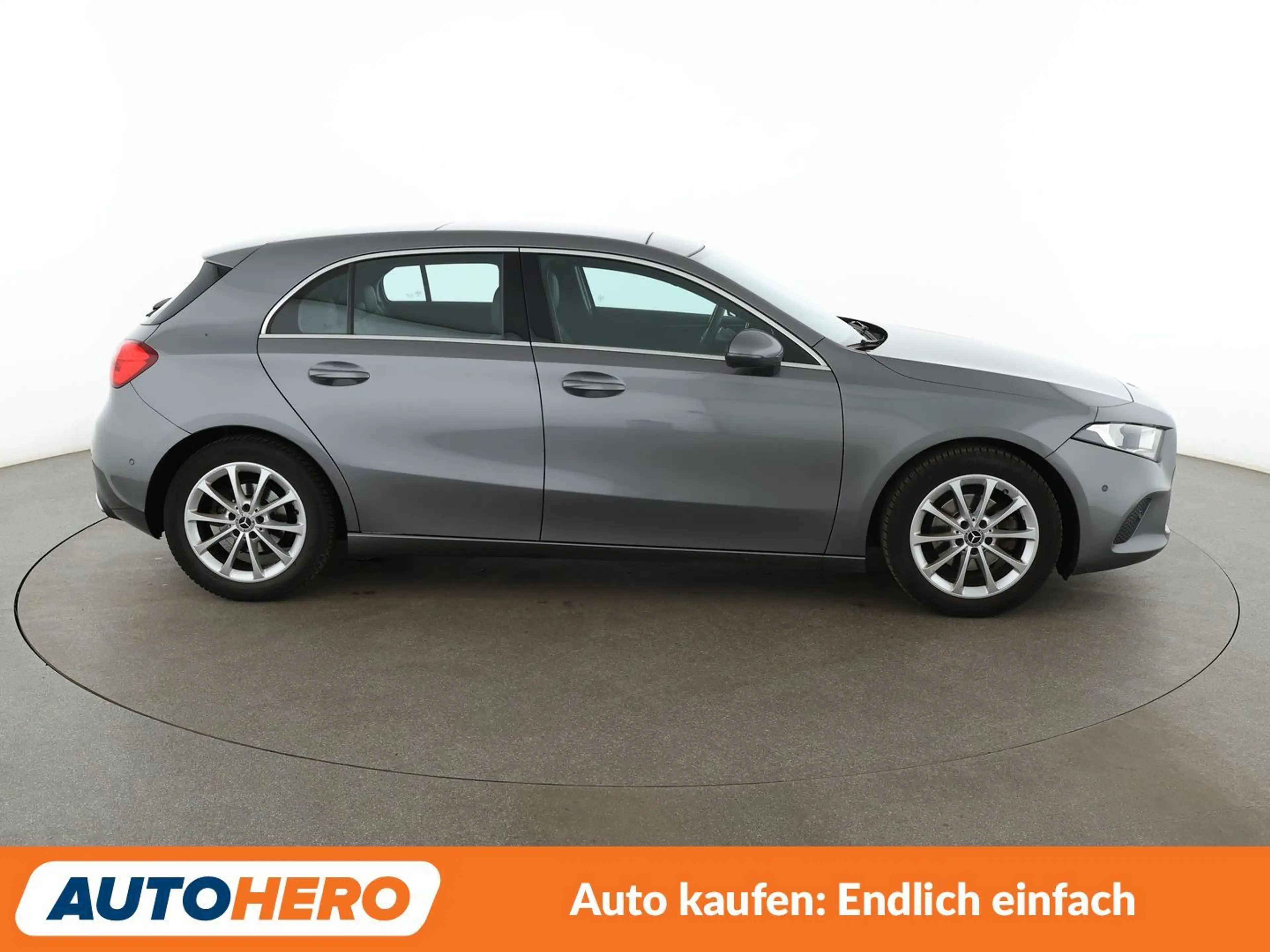Mercedes-Benz A 180 *NAVI*TEMPO*PDC*SHZ*KLIMA*GARANTIE* — photo 7