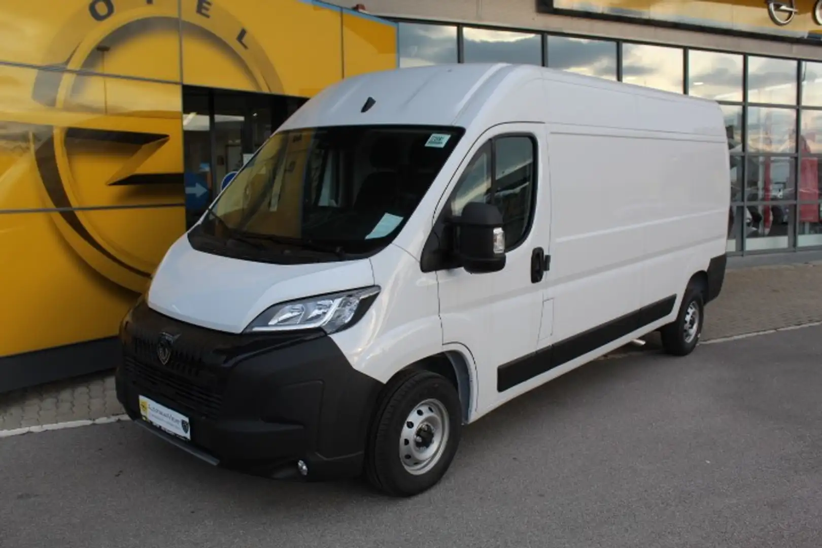 Peugeot Boxer Boxer 33 L3H2 BlueHDi 140 S&S Weiß - 1