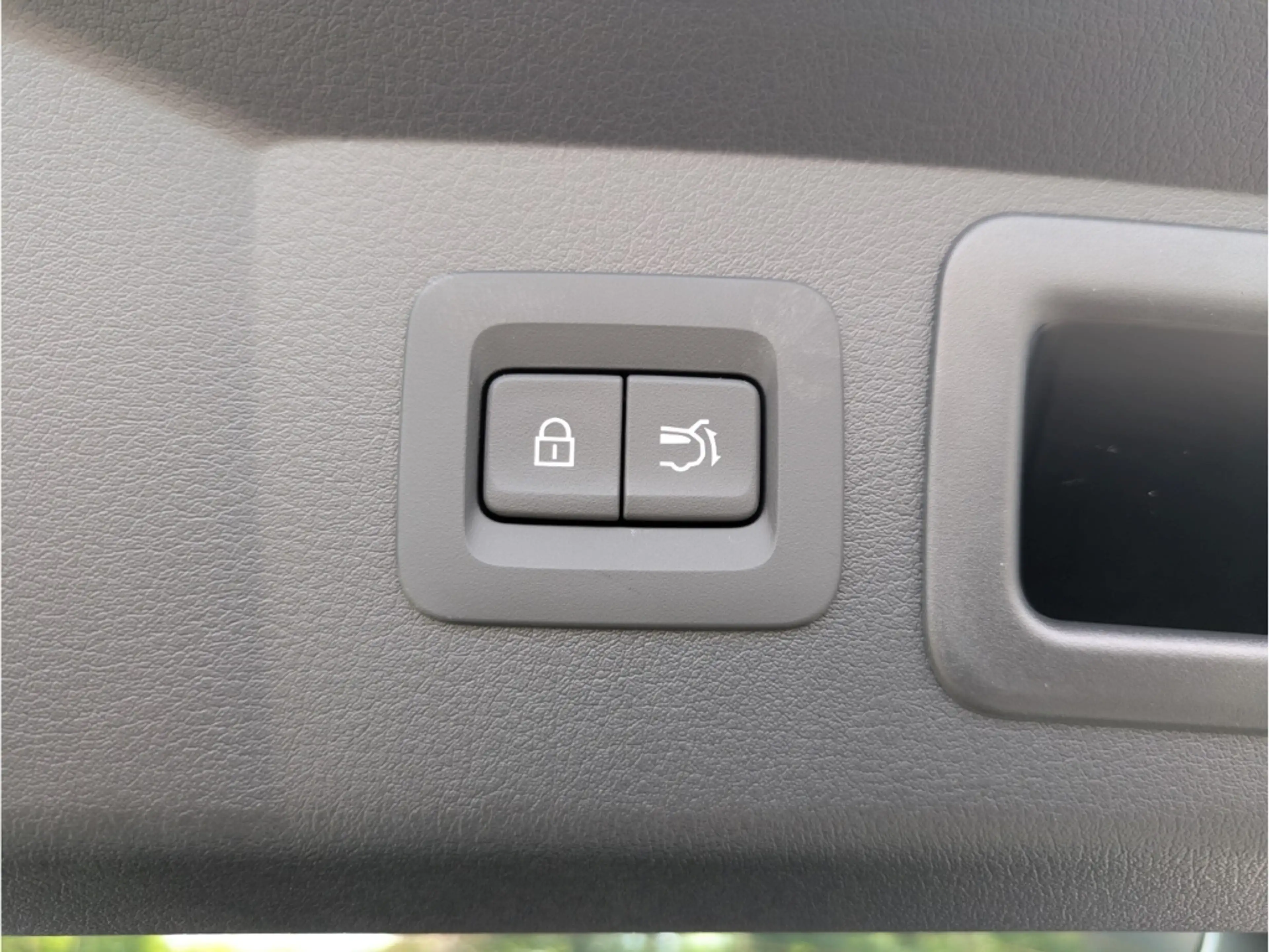 Mazda CX-60 PHEV HOMURA AWD COSO-P HUD Navi Leder Digitales Co — photo 13