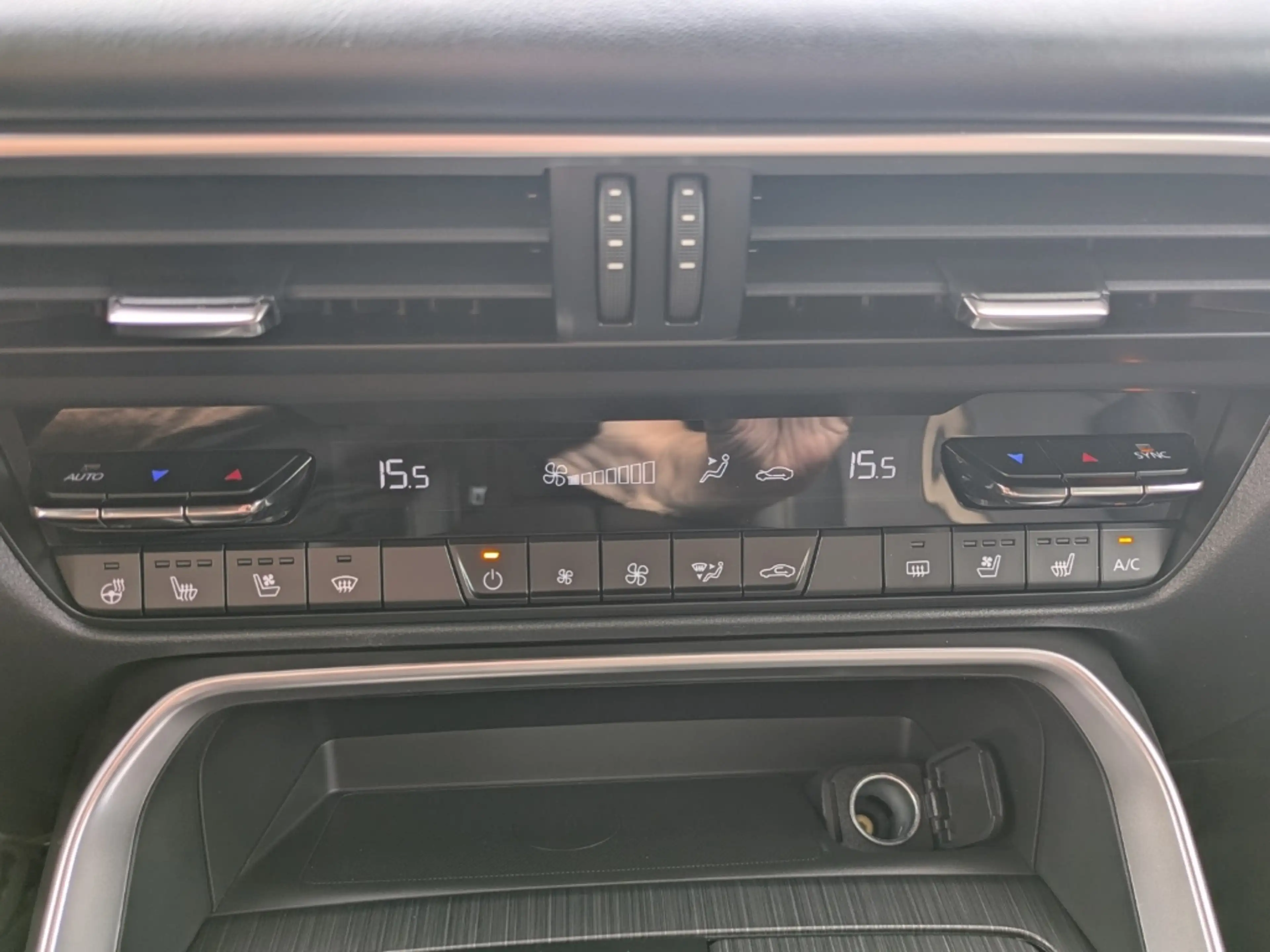 Mazda CX-60 PHEV HOMURA AWD COSO-P HUD Navi Leder Digitales Co — photo 10