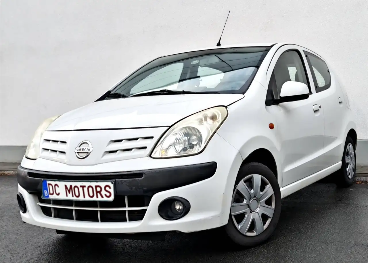 Nissan Pixo