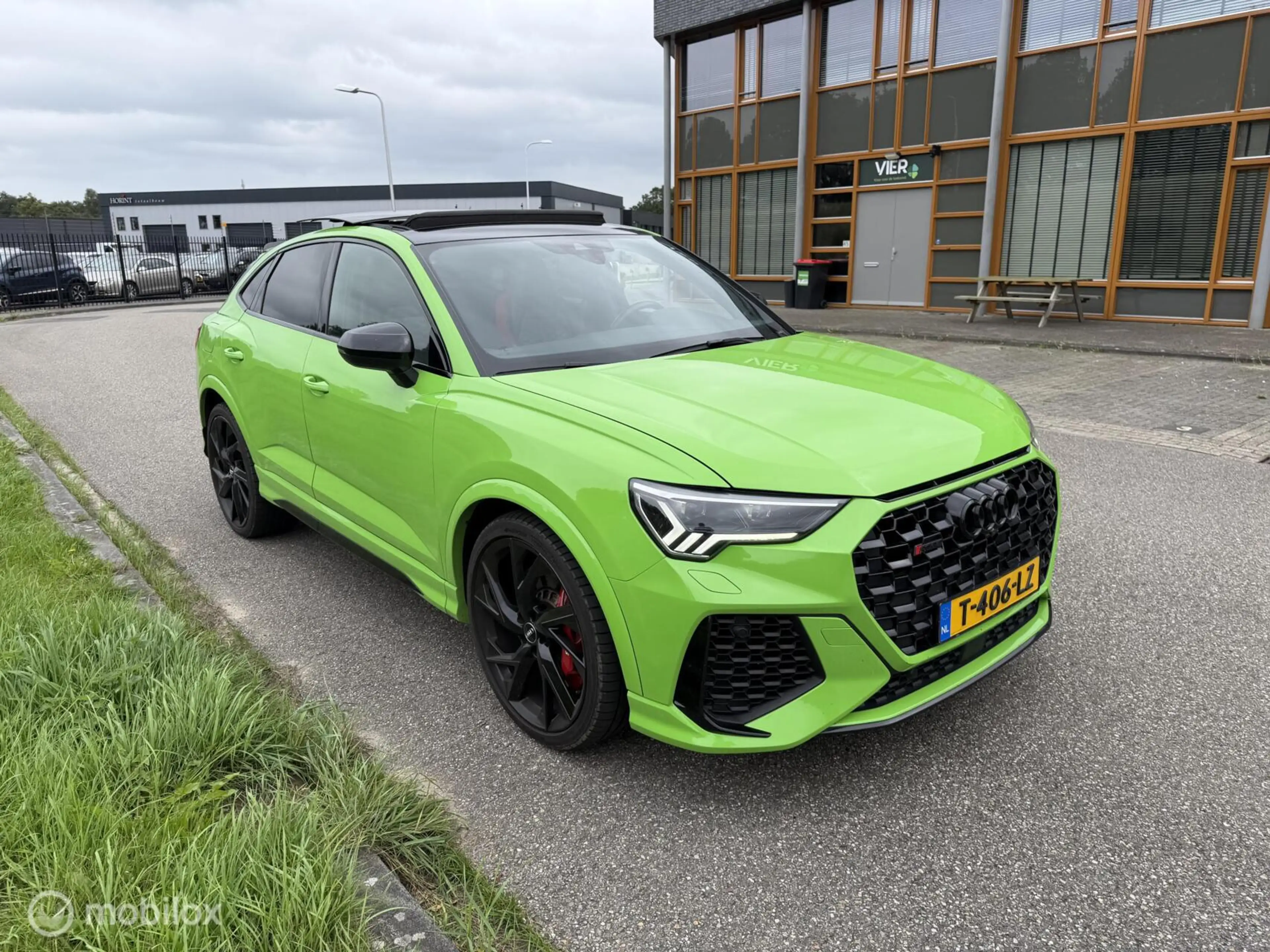 Audi RS Q3 RS Q3 2.5 TFSI pano Kyalami Green — photo 2
