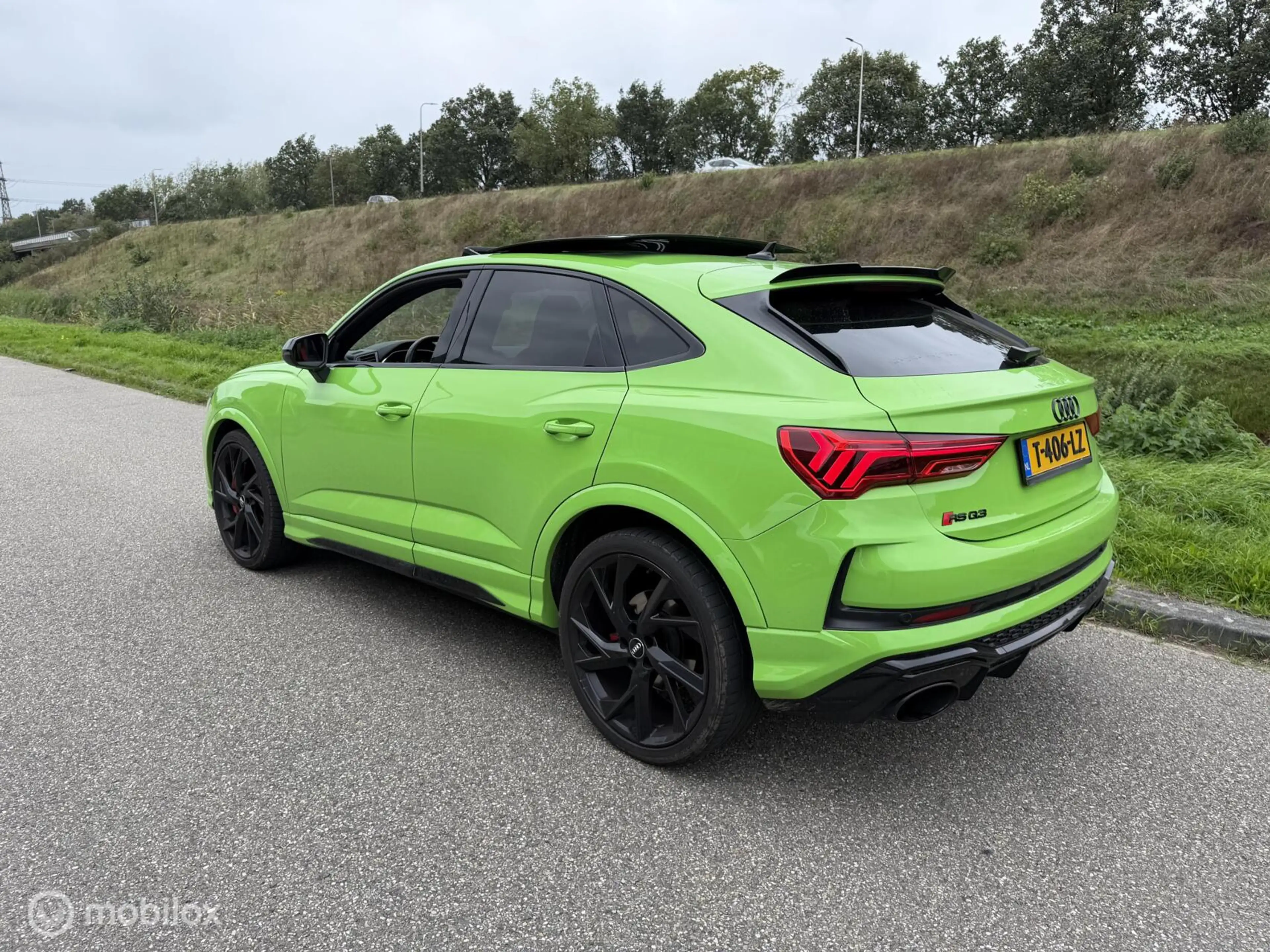 Audi RS Q3 RS Q3 2.5 TFSI pano Kyalami Green — photo 3