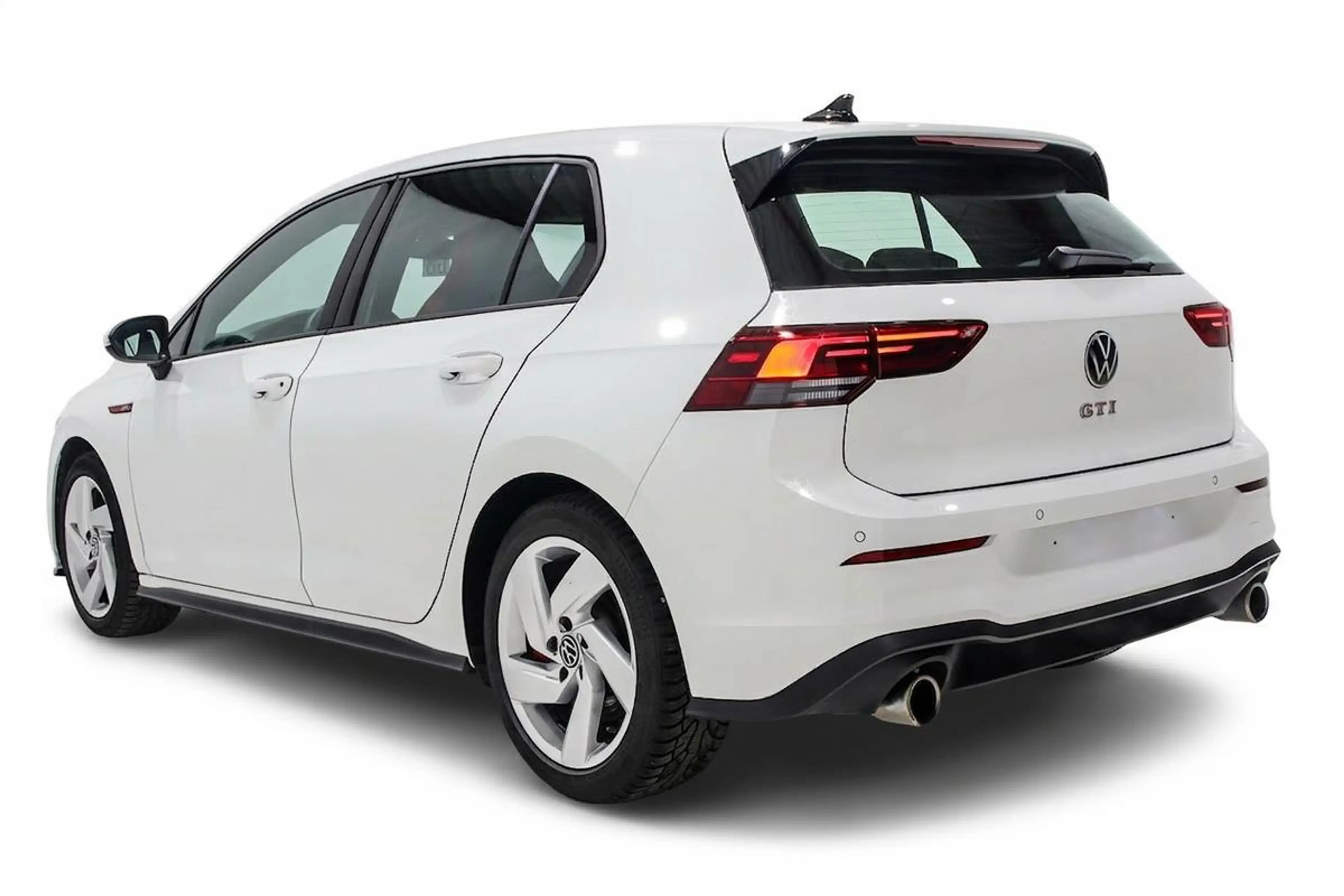 Volkswagen Golf GTI 2.0 TSI DSG  LED CARPLAY RADAR CAMERA JA18 — photo 4
