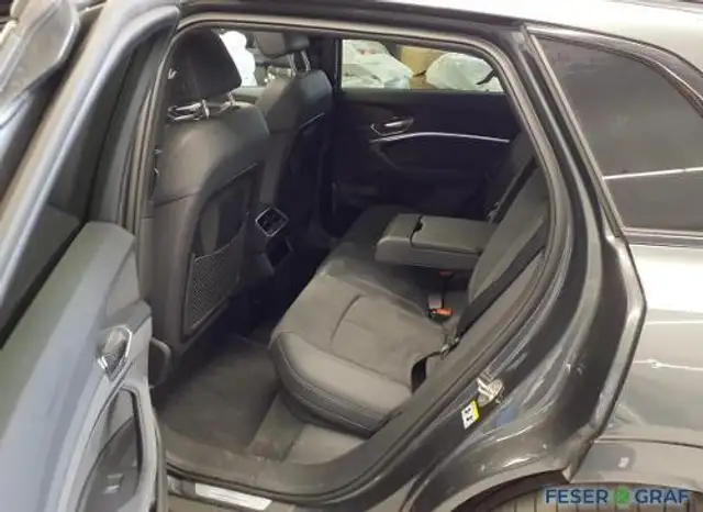 Audi Q8 E-Tron view 10