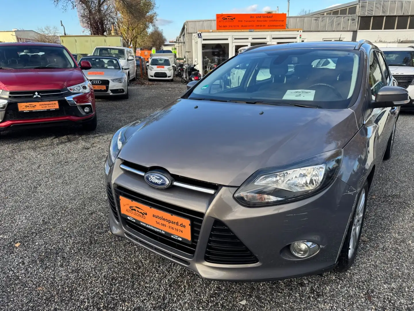 Ford Focus Turnier Titanium 1,6 Braun - 2