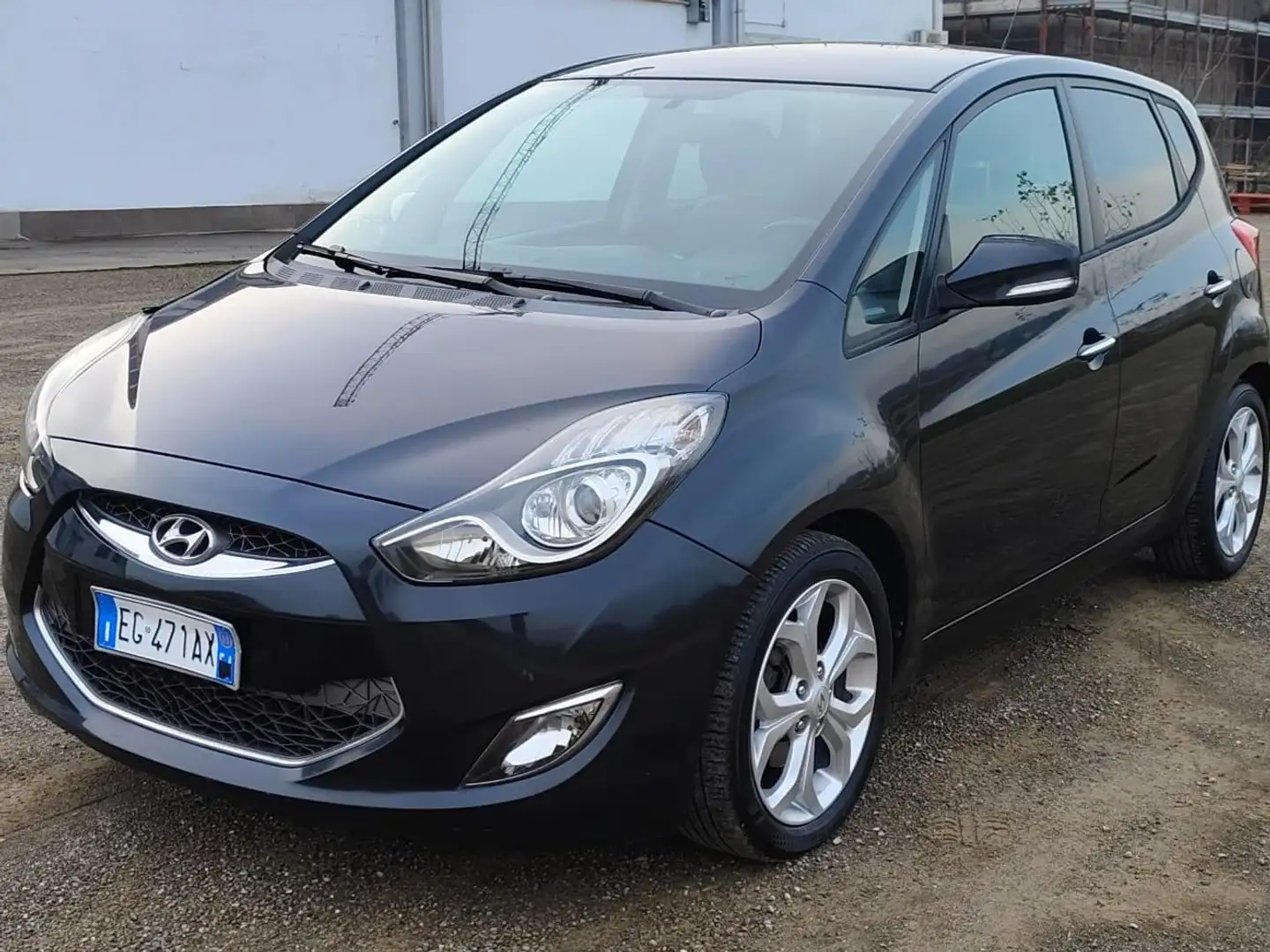 Hyundai iX20 ix20 1.4 crdi Style 90cv Schwarz - 2
