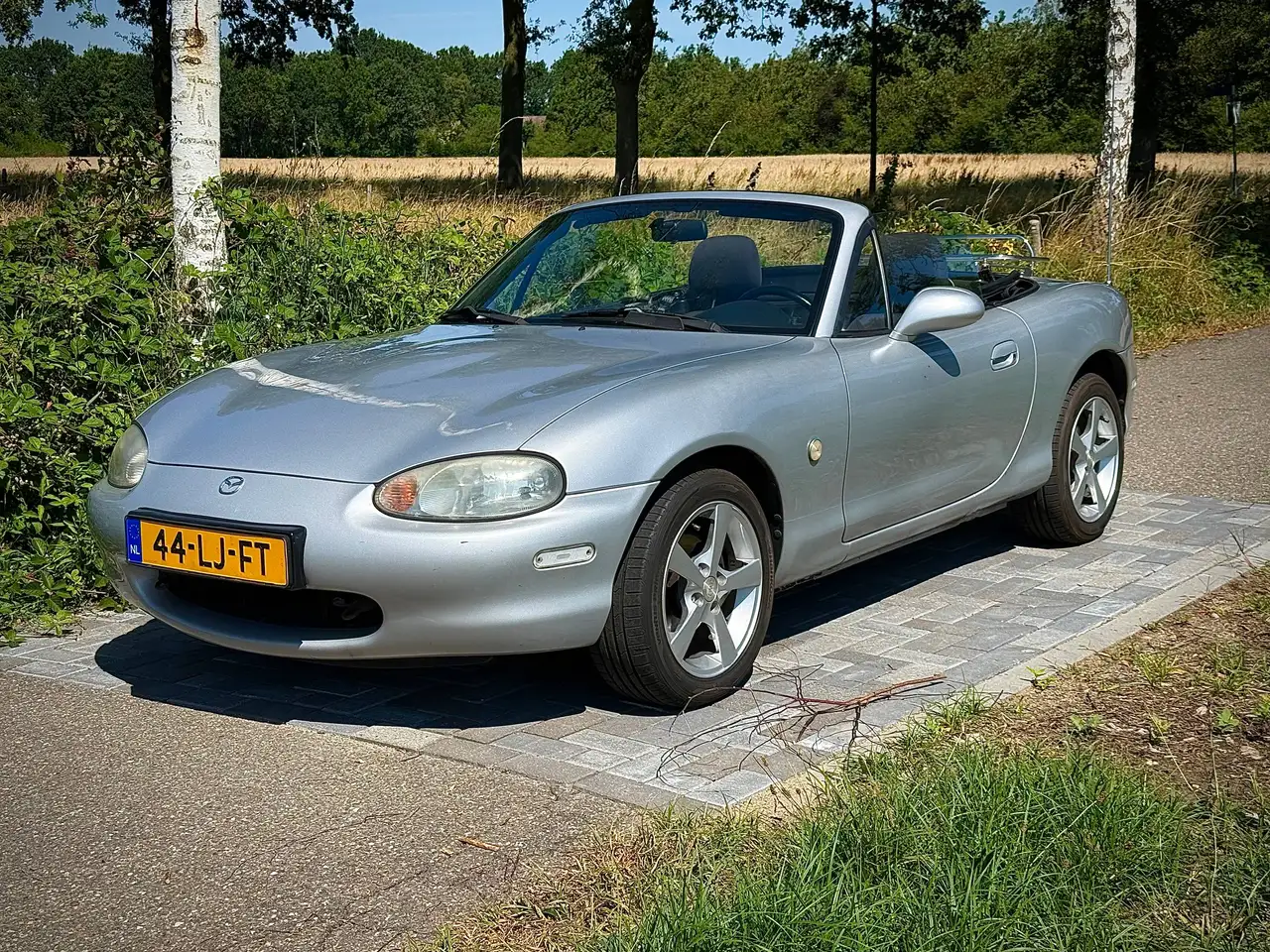 Mazda MX-5 VEEL ONDERHOUD | APK 5-2027, foto 1