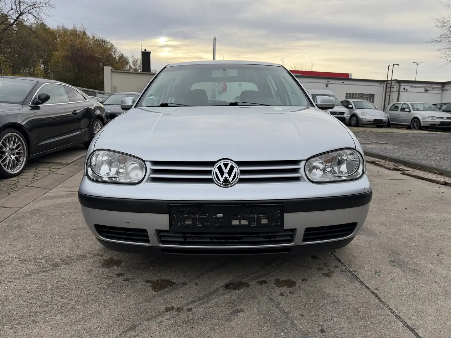 Volkswagen Golf Golf IV 1.4 Special *TüvNEU/Klima/E-Fenster* Grau - 2