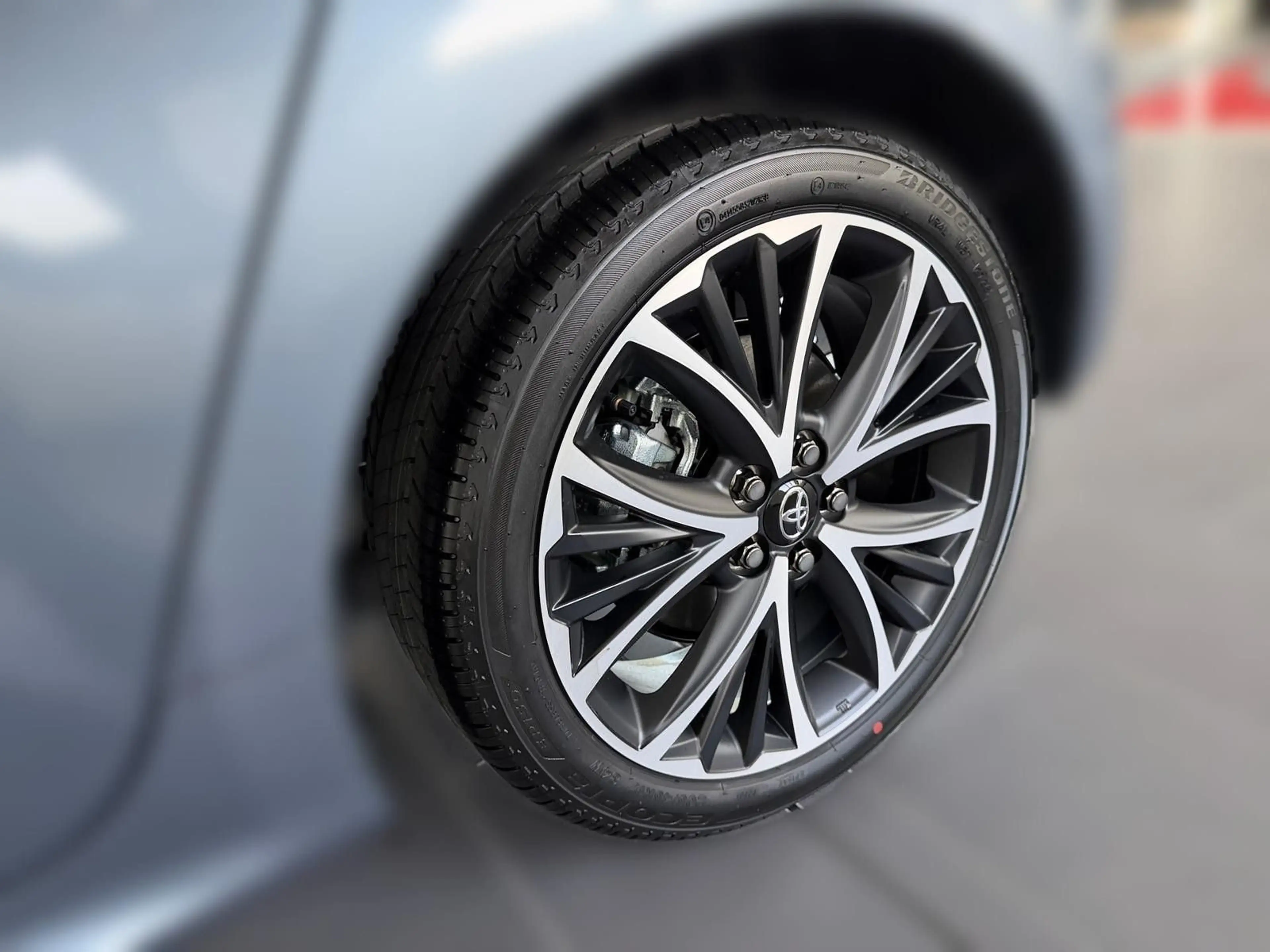 Toyota Yaris Hybrid Teamplayer +Technik Pak. — photo 9