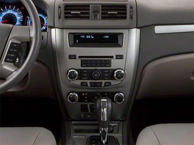 used 2010 Ford Fusion car