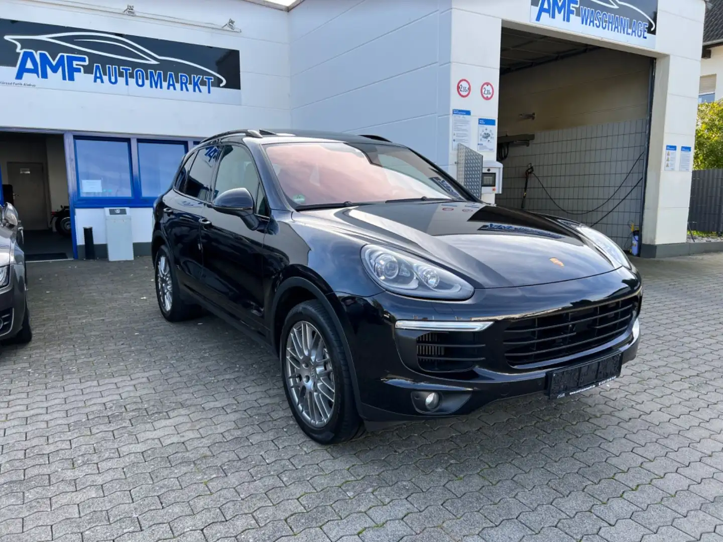 Porsche Cayenne S 3.6 Sport Paket LUFT  PASM STDHZ AHK Schwarz - 2