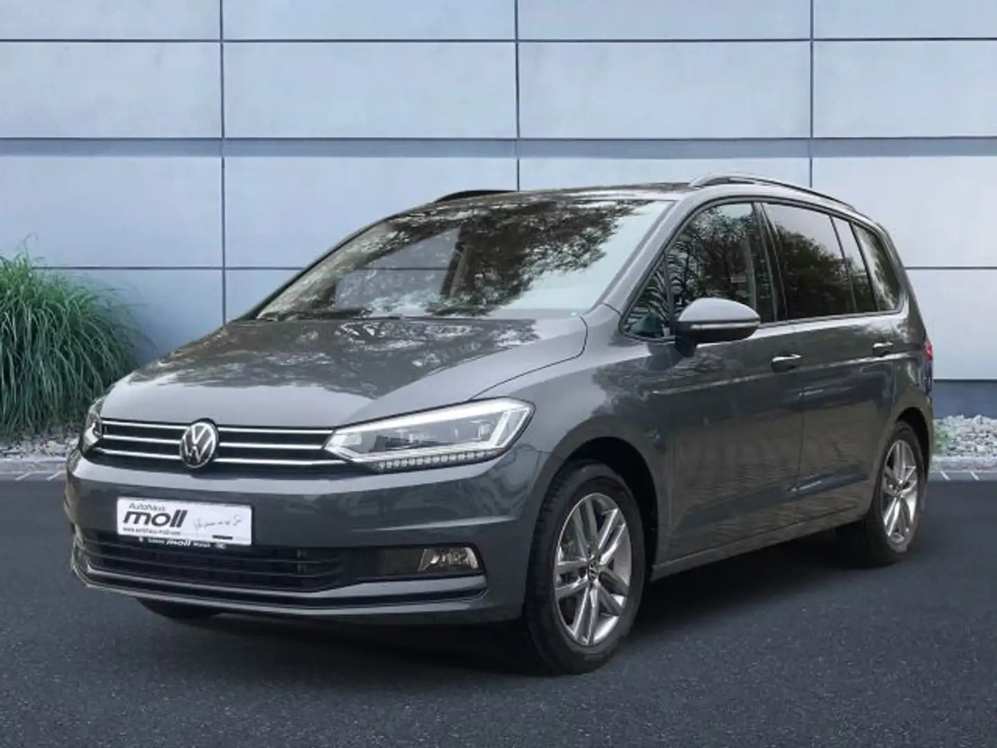 Volkswagen Touran Comfortline 1.5 TSI DSG Rear View, LED Li Grau - 1