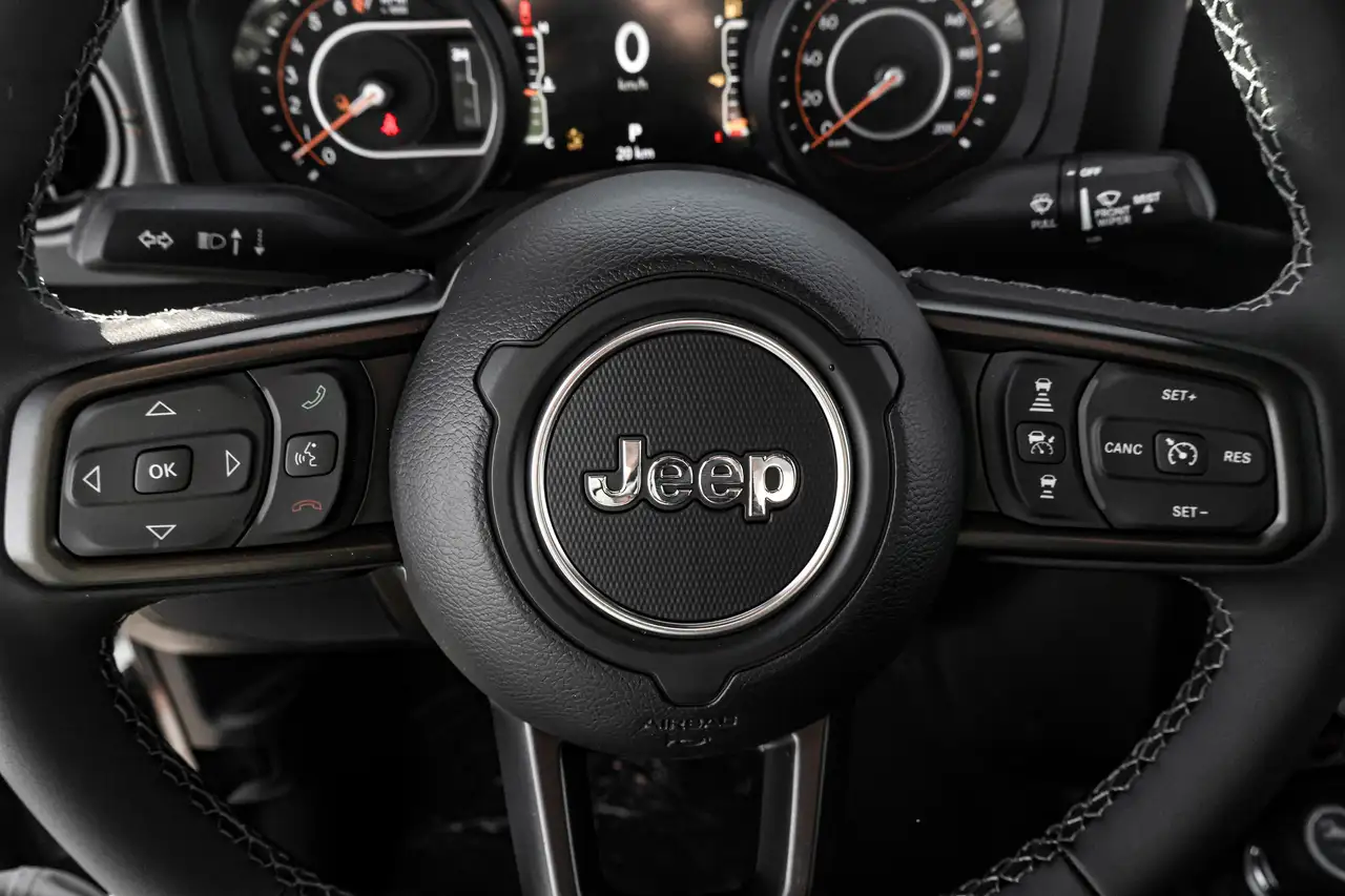 Jeep Gladiator снимка Jeep Gladiator