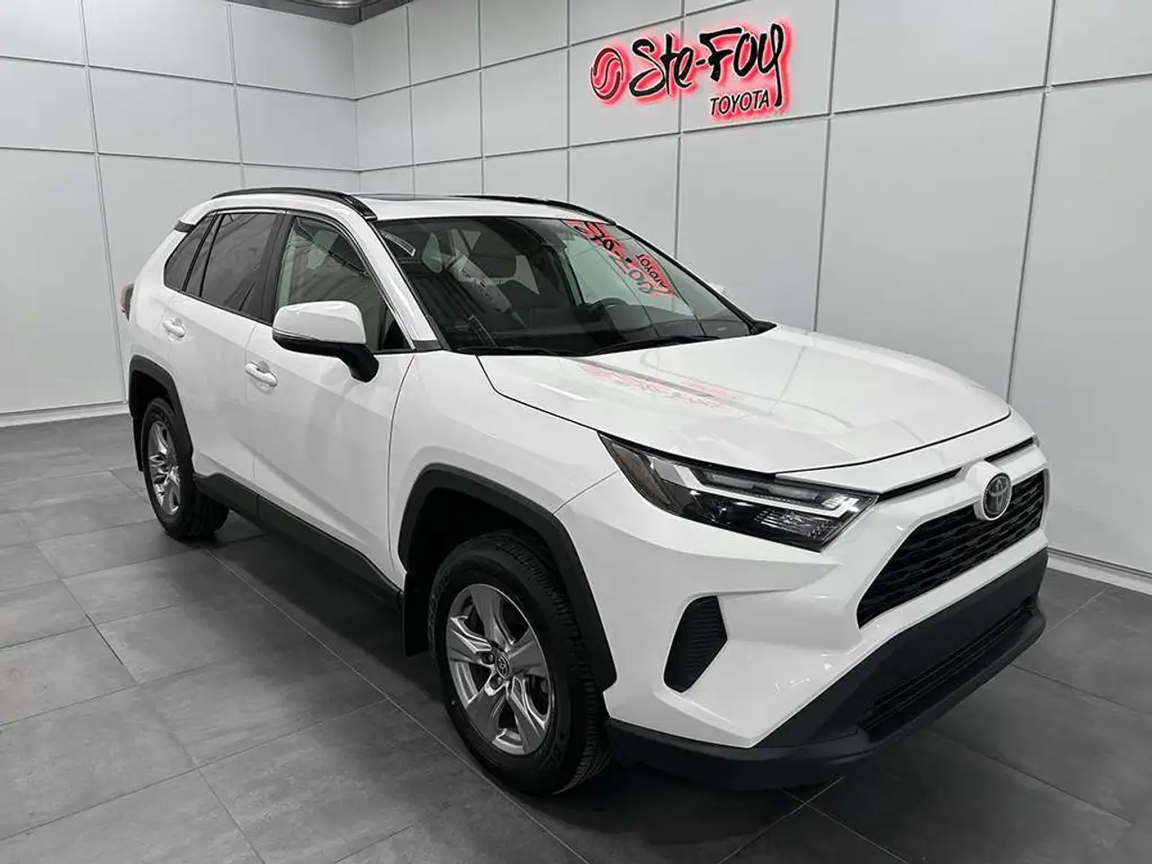 2023 Toyota RAV 4