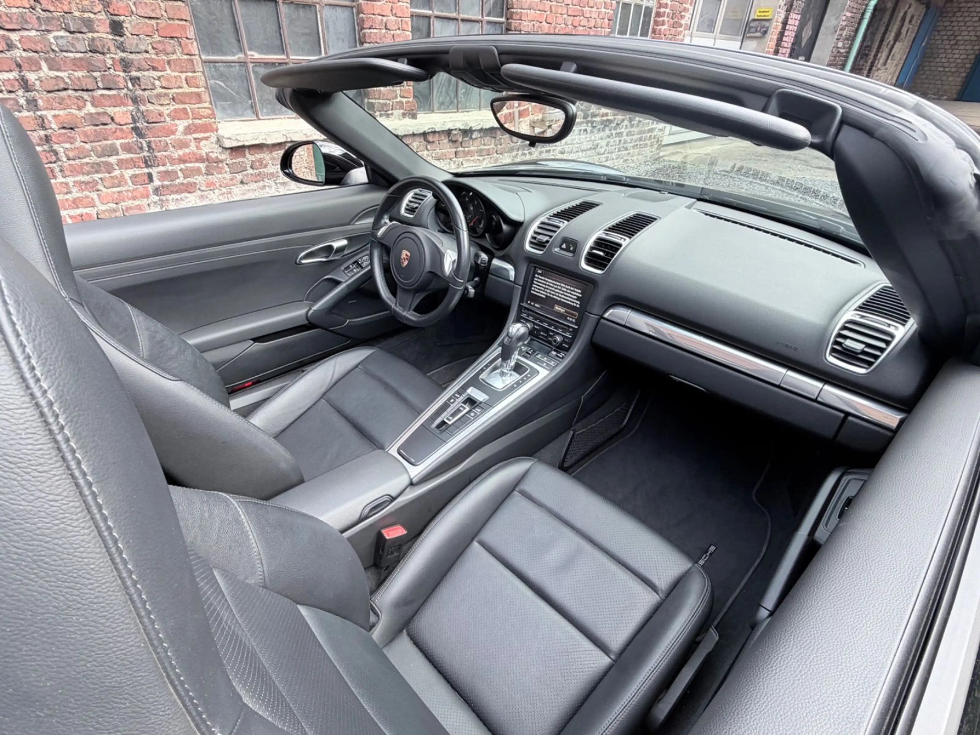 Porsche Boxster Approved 6/27 — photo 11
