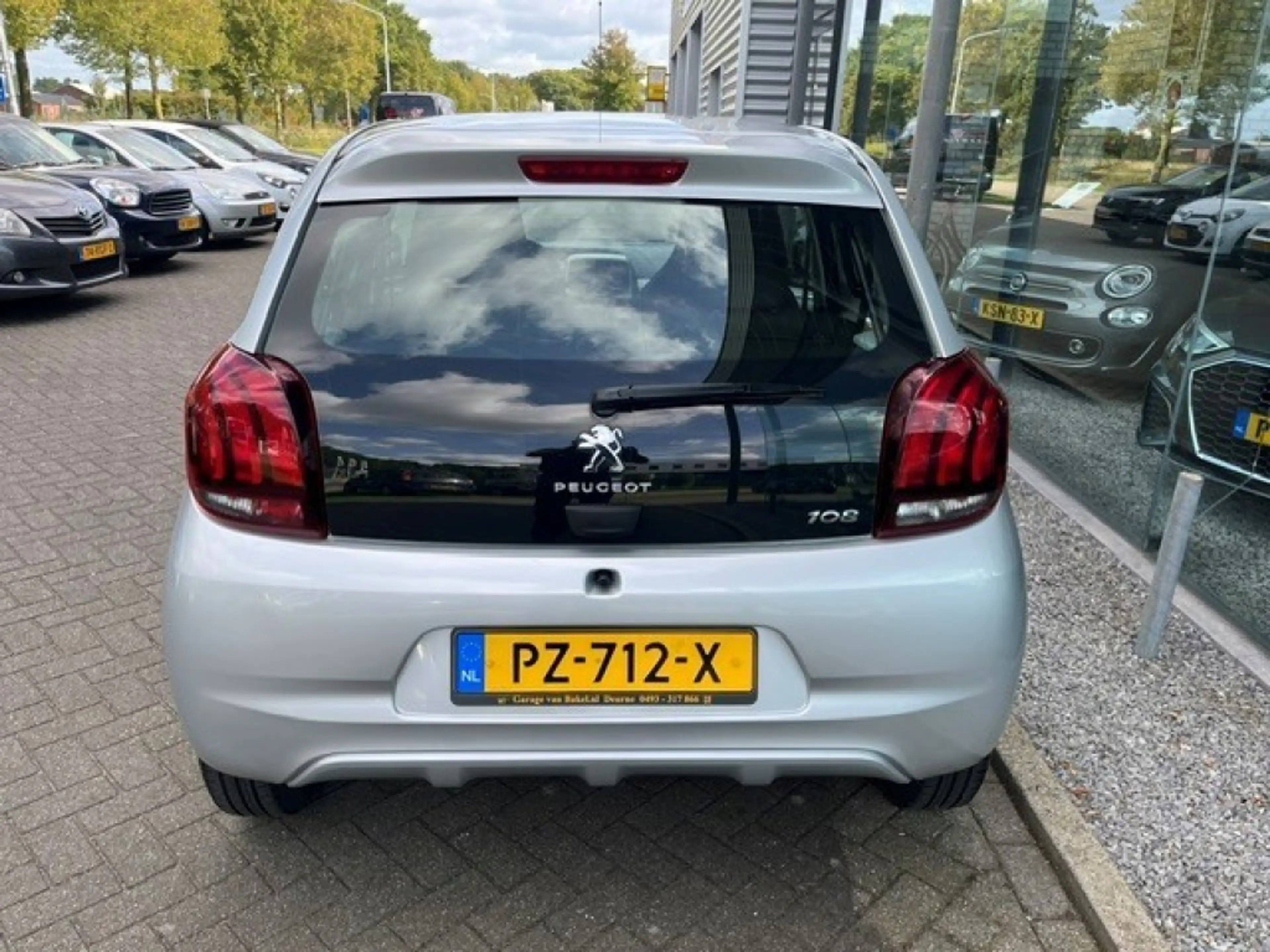 Peugeot 108 1.0e-VTi Active 5Drs AIRCO — photo 6