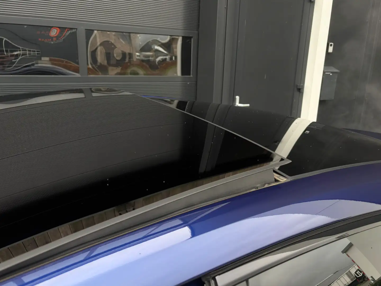 Porsche Panamera 2.9 4S E-Hybrid Sportchrono HUD Softclose ACC 4-Wi Blauw - 2